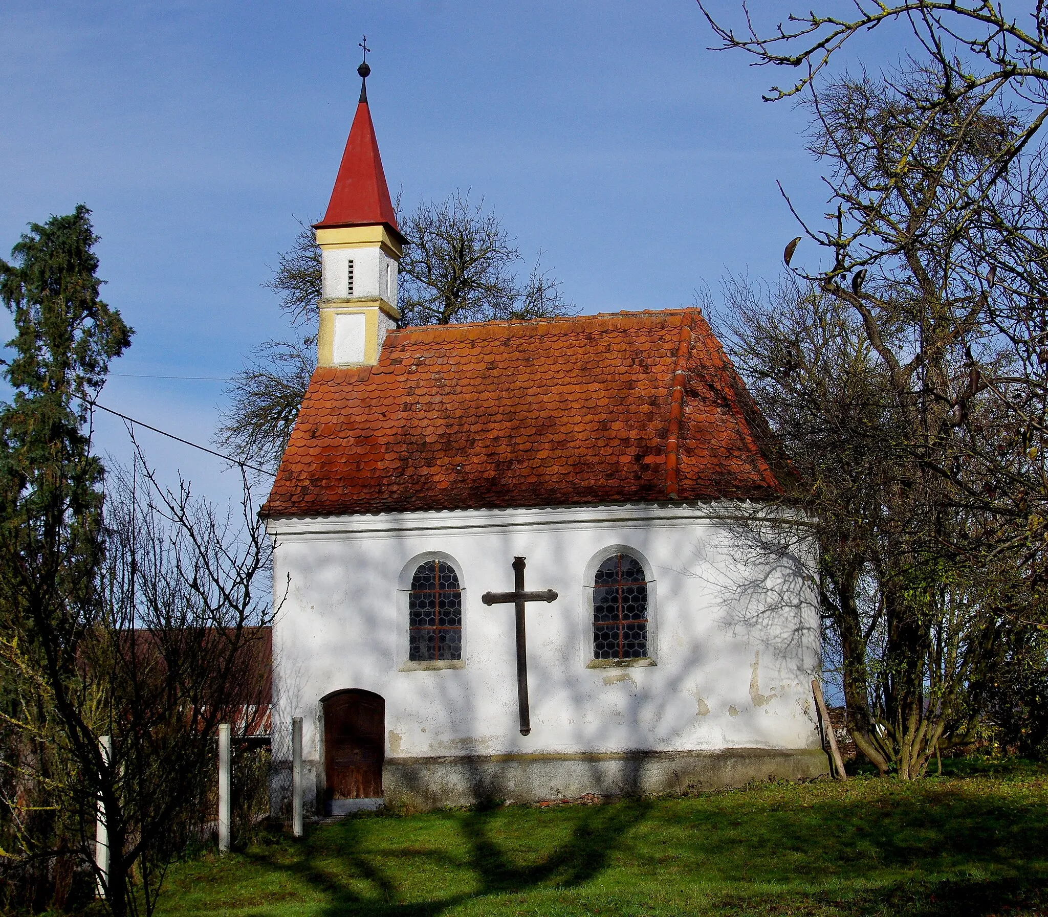 Photo showing: Die kleine Privatkapelle in Osterlauchdorf