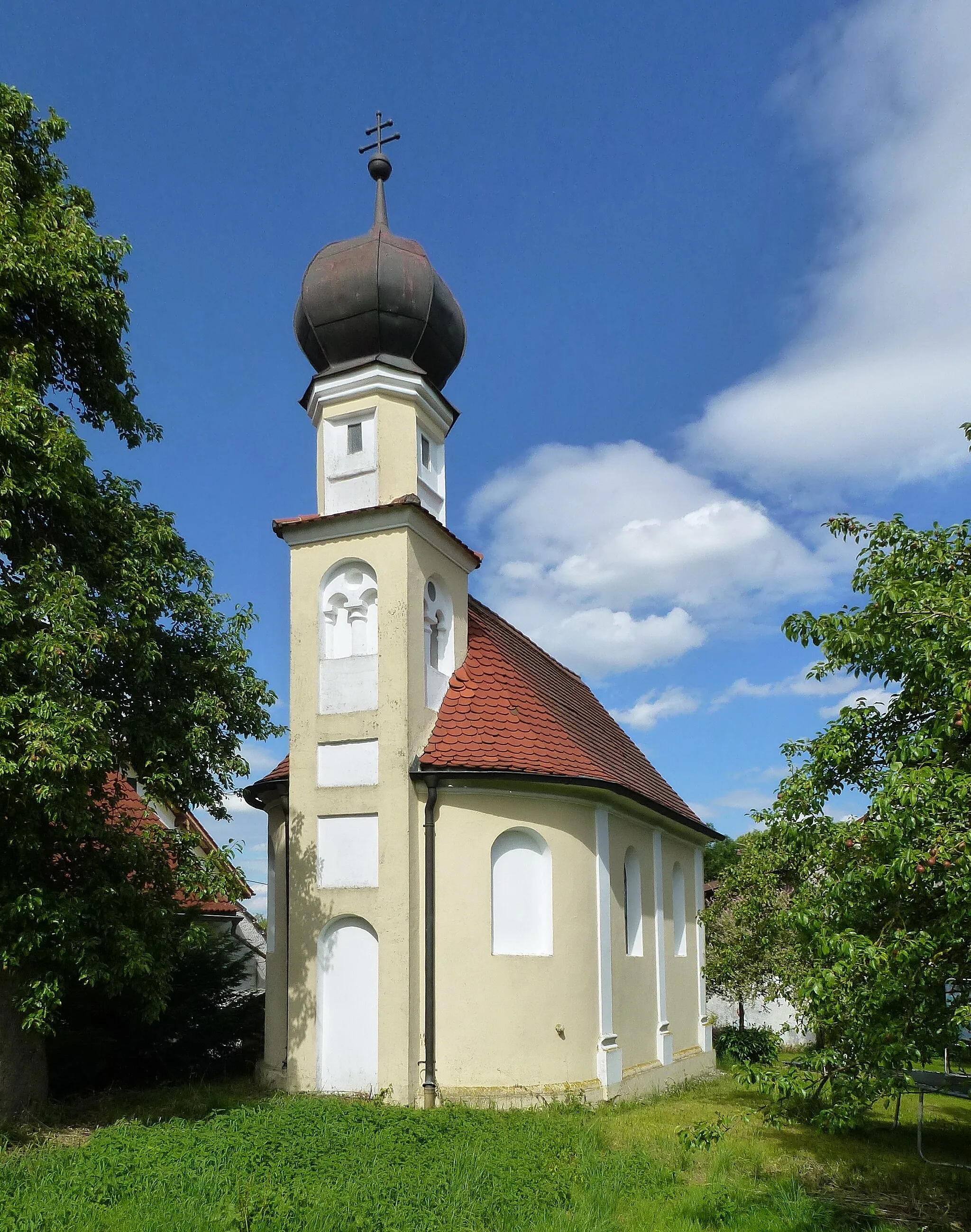 Photo showing: Weitenried, bei Anwesen Weitenried 5: Kapelle Hl. Familie, Ansicht von WNW