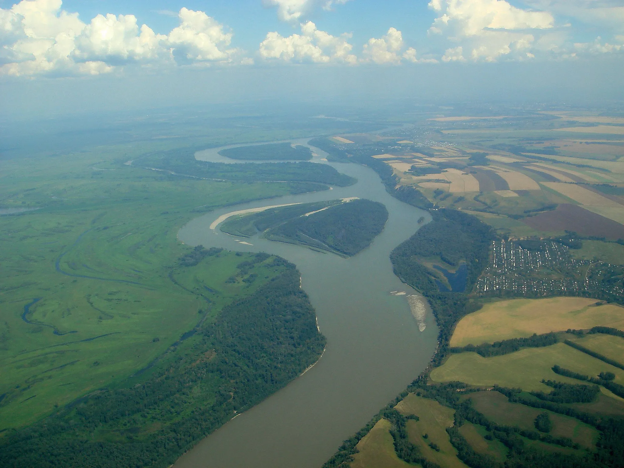 Photo showing: River Ob near Barnaul (Altai Krai, Russia).