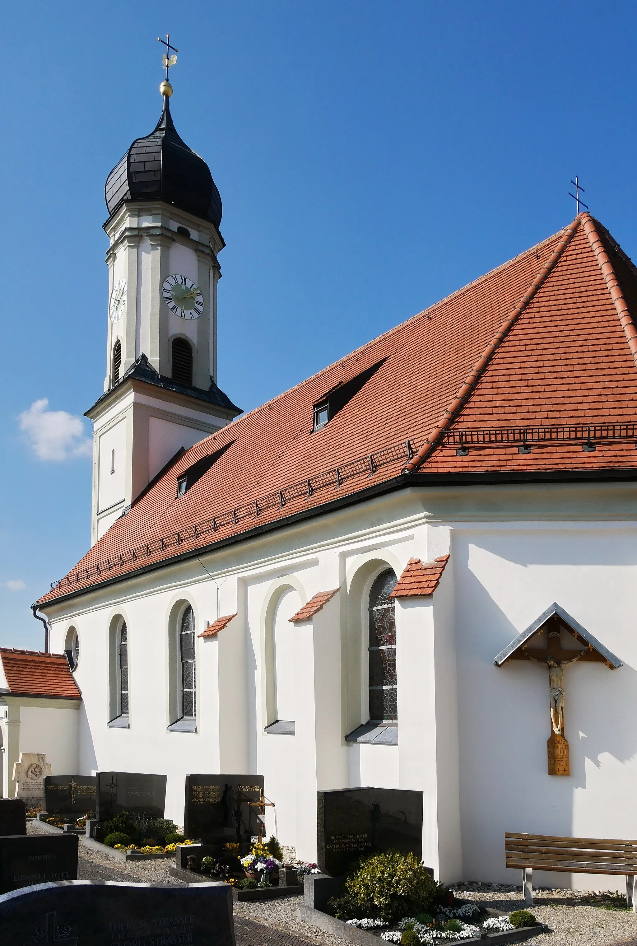 Photo showing: Dasing, Ortsteil Rieden, Am Pfarrhof 3: Katholische Pfarrkirche St. Vitus, Ansicht von SO