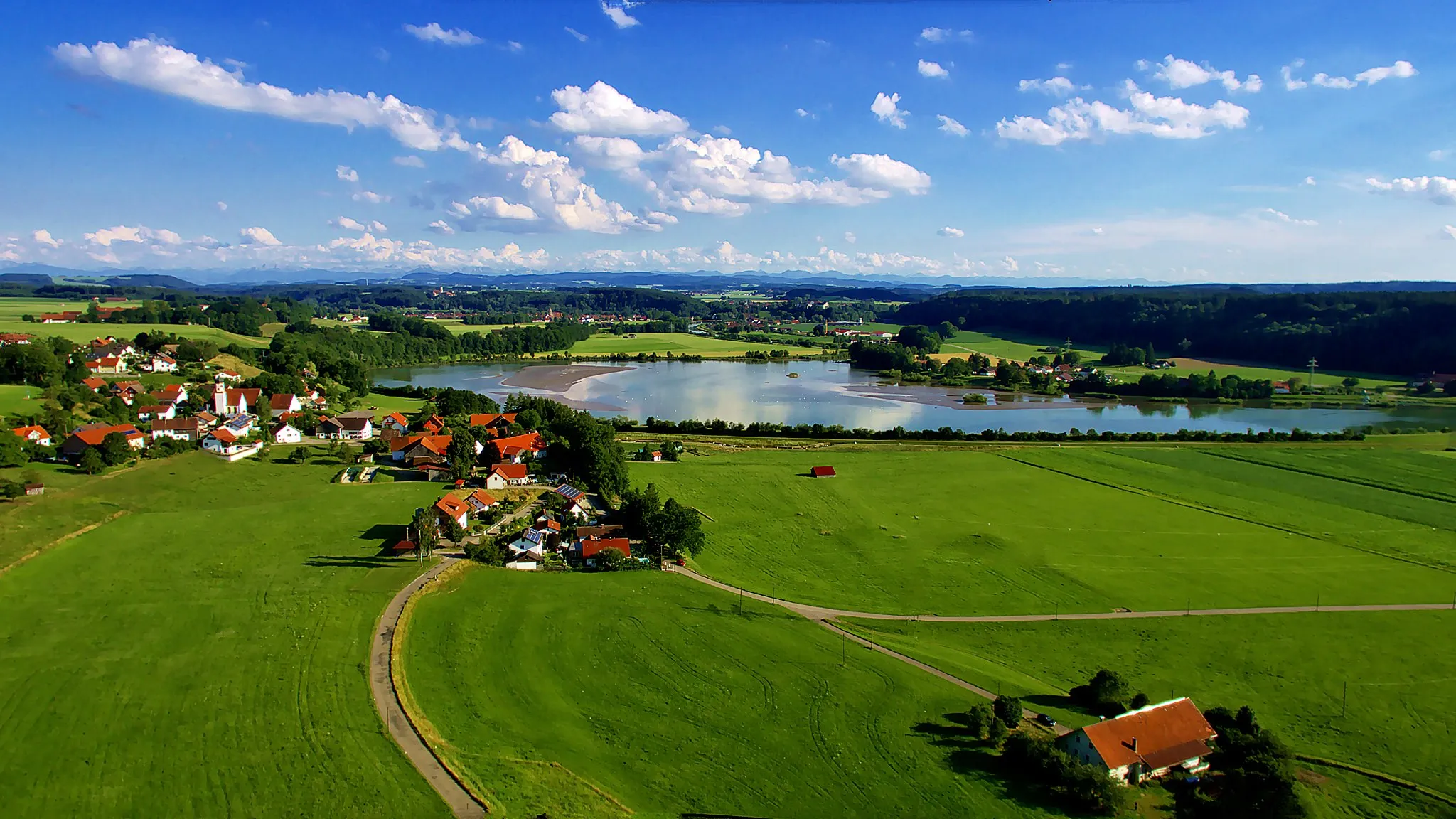 Photo showing: river Iller Kardorf village and reservoir