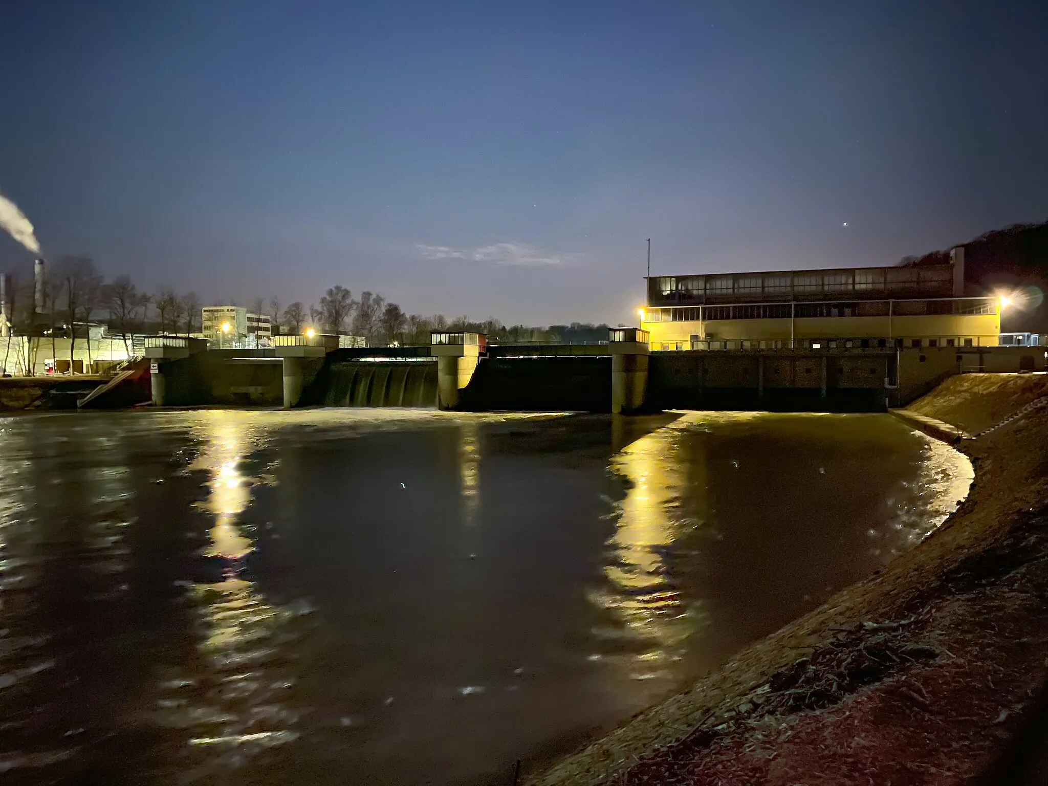 Photo showing: Nachtaufnahme Kraftwerk Böfinger Halde, Ulm