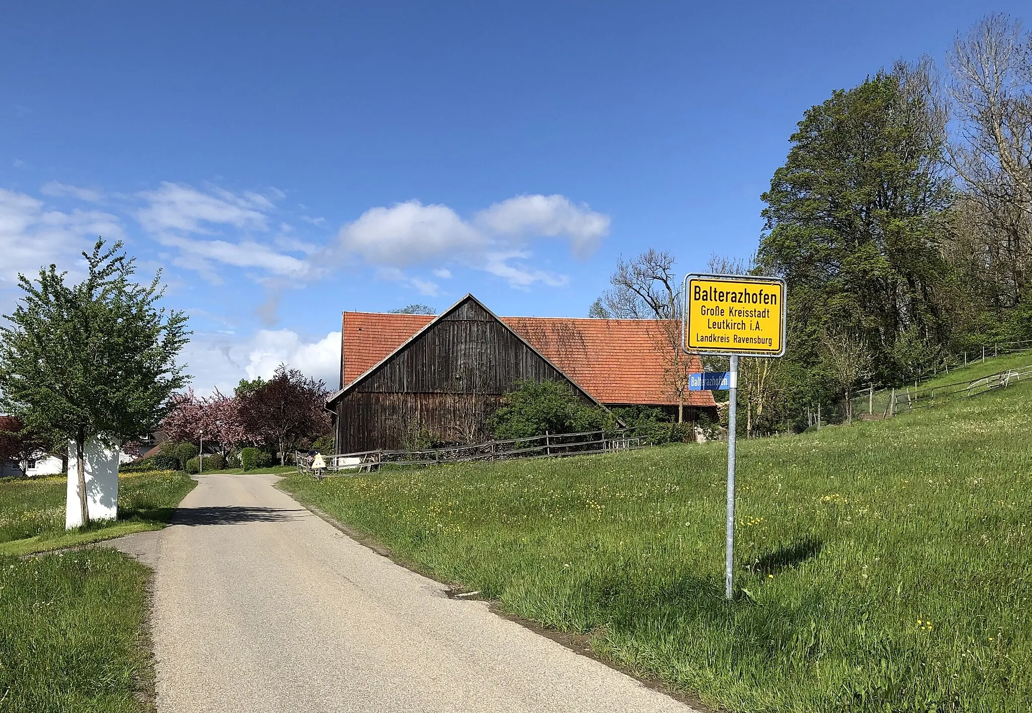 Photo showing: Balterazhofen Ortseingang von Osten