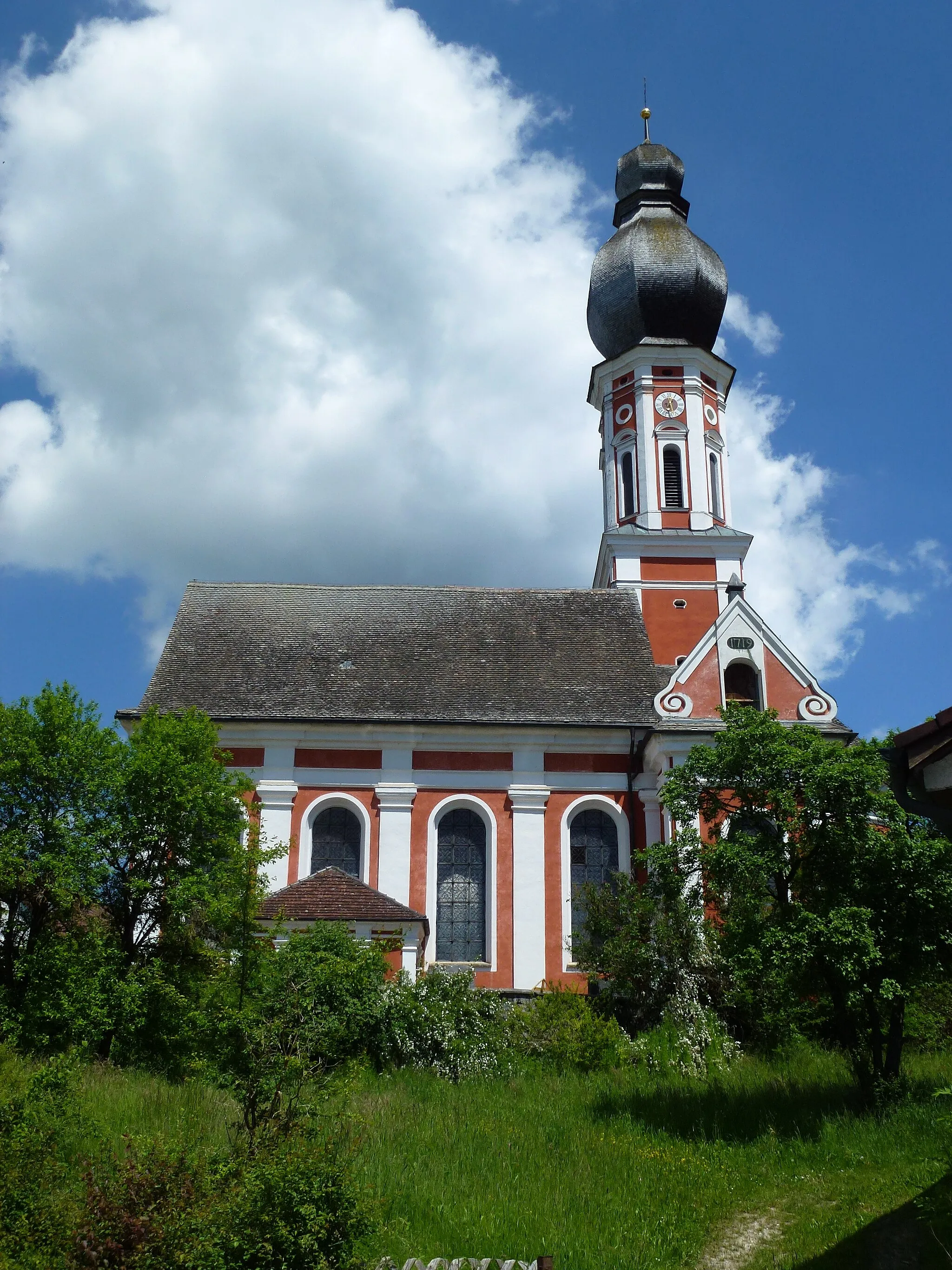 Photo showing: Hechenwang, Kapellenstr.2: Katholische Filialkirche St. Martin. Ansicht von Süden