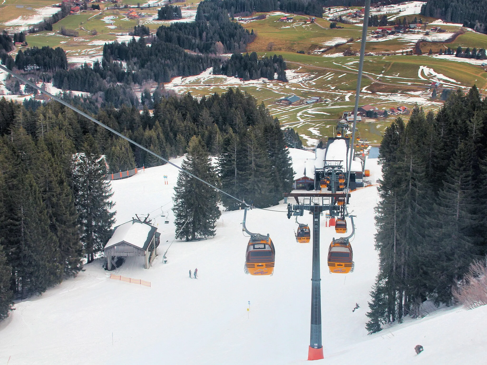 Photo showing: Hörner-Gondelbahn bei Bolsterlang