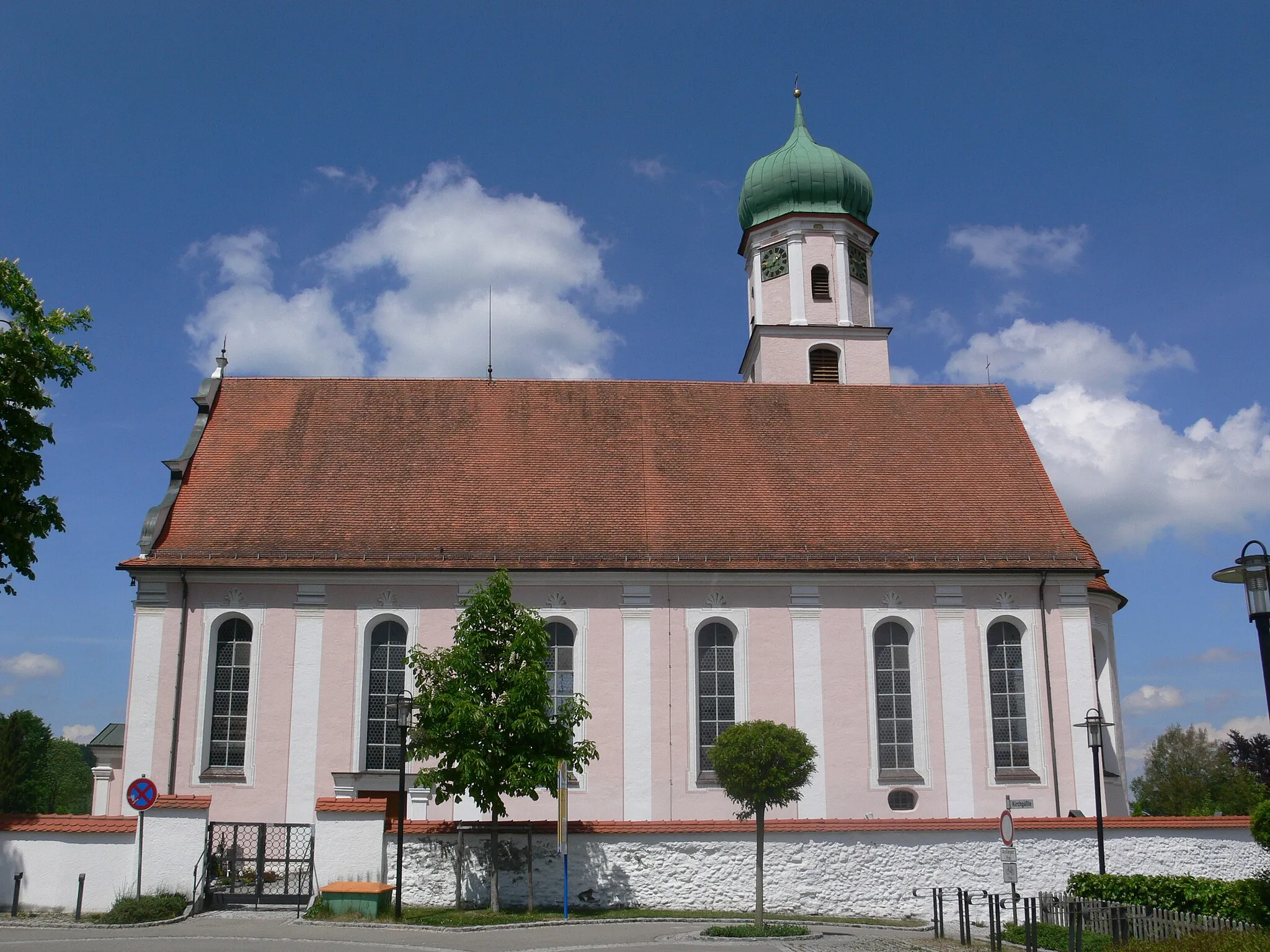 Photo showing: Pfarrkirche St. Gordianus und Epimachus, Aitrach, Landkreis Ravensburg