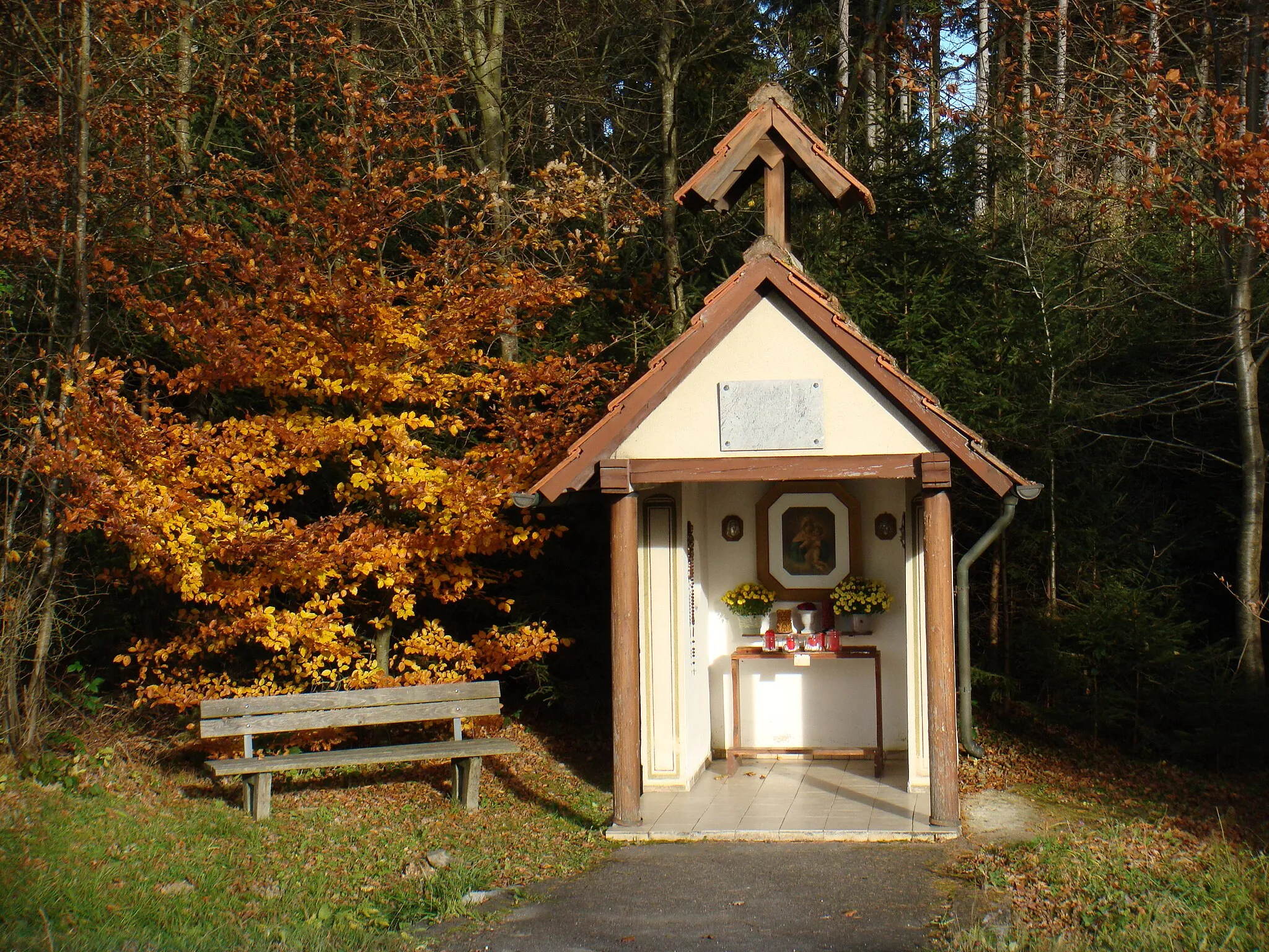 Photo showing: Waldkapelle an der Beurenerstraße Illerrieden