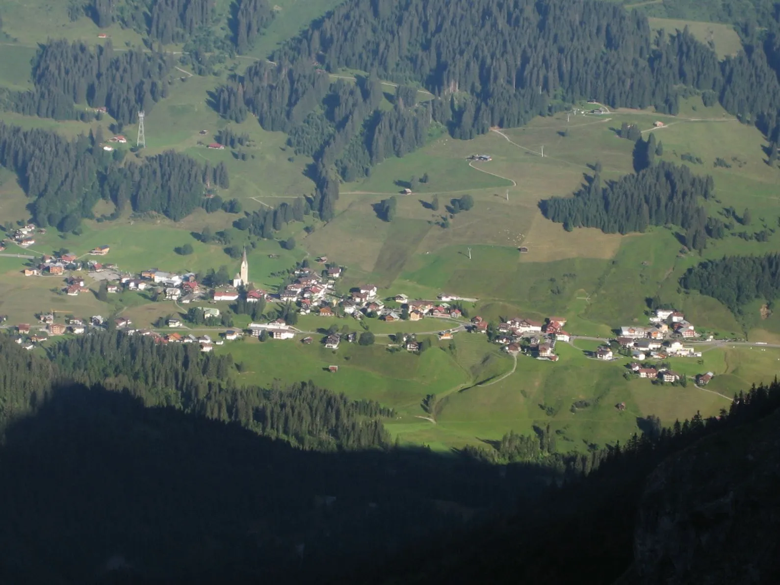Photo showing: Blick auf Mittelberg (Kleinwalsertal)