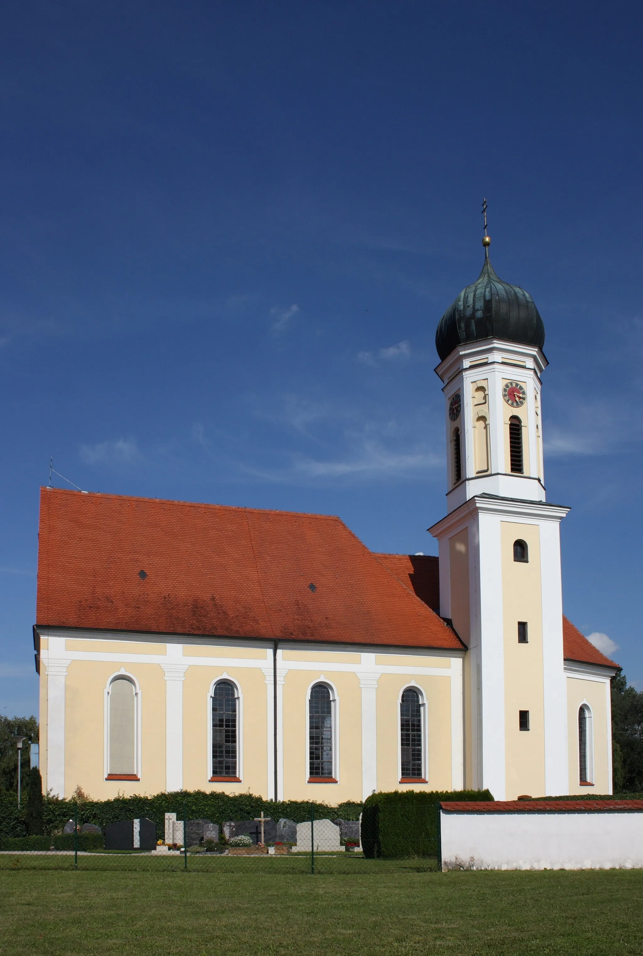 Photo showing: Katholische Pfarrkirche Mariä Himmelfahrt in Donaumünster, einem Ortsteil von Tapfheim im Landkreis Donau-Ries (Bayern)