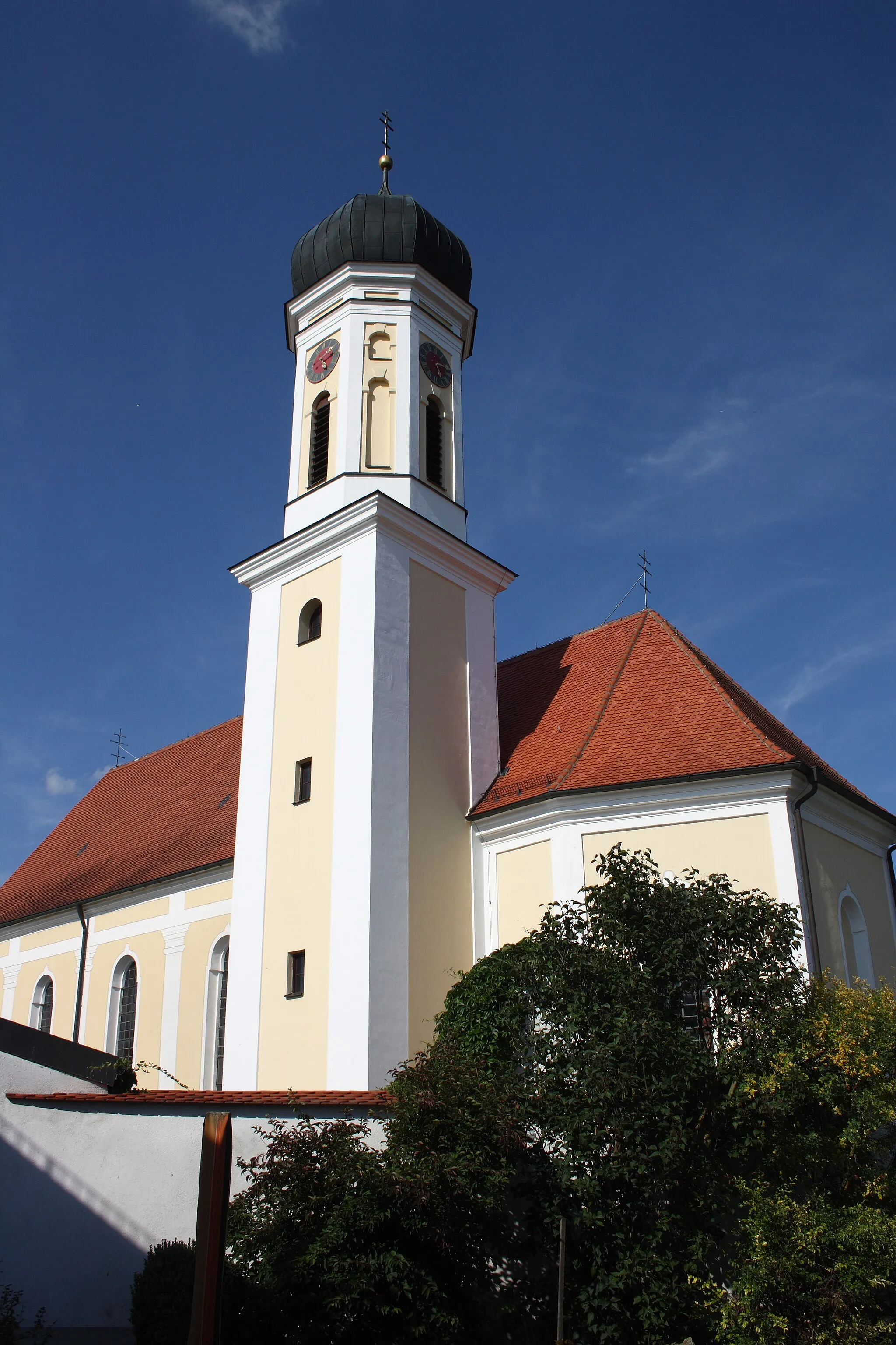 Photo showing: Katholische Pfarrkirche Mariä Himmelfahrt in Donaumünster, einem Ortsteil von Tapfheim im Landkreis Donau-Ries (Bayern)