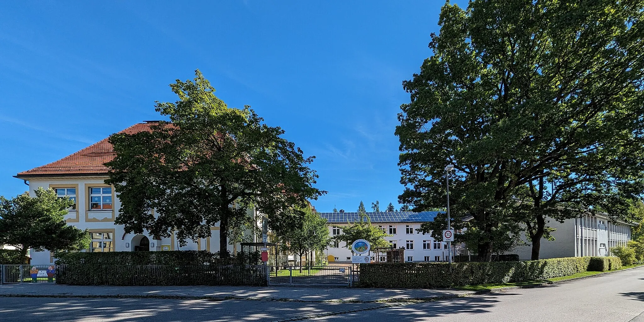 Photo showing: Wanderung - Nesselwang - Maria-Trost-Weg - Kappeleralp - Wurzelsteig - Wasserfallweg - Nesselwang