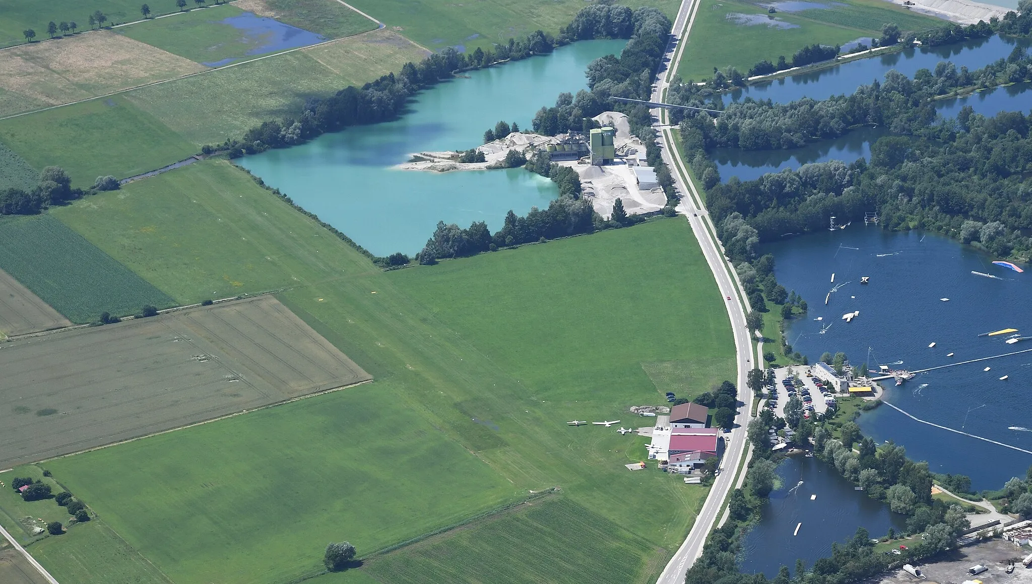 Photo showing: Aerial image of the Thannhausen airfield