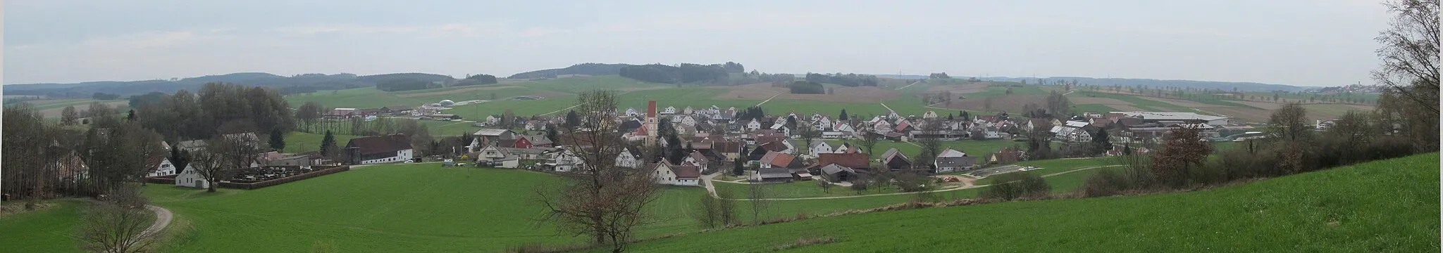 Photo showing: Aichen bei Ziemetshausen von Osten aus.