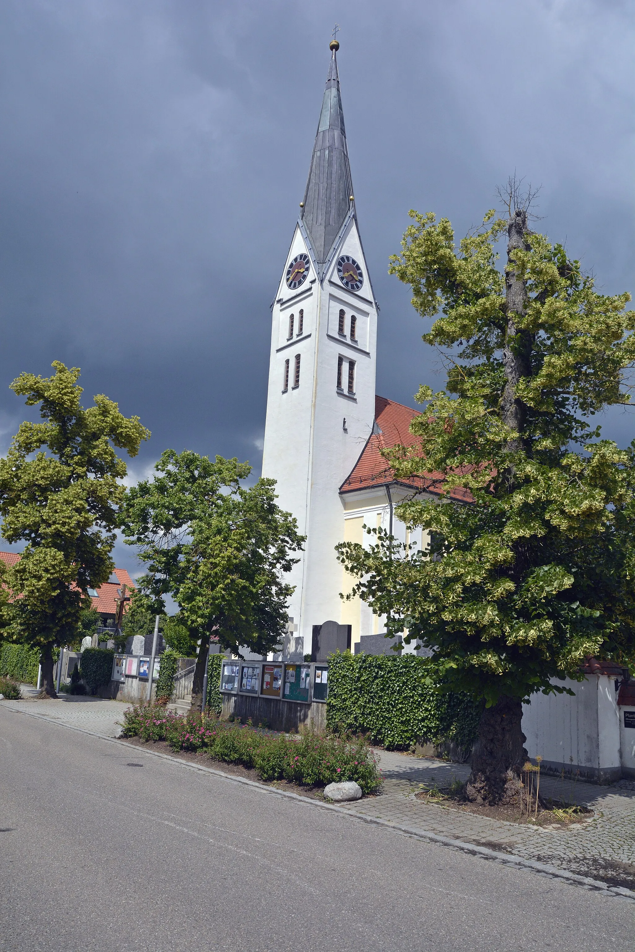 Photo showing: St. Maria Magdalena Church in Schiltberg