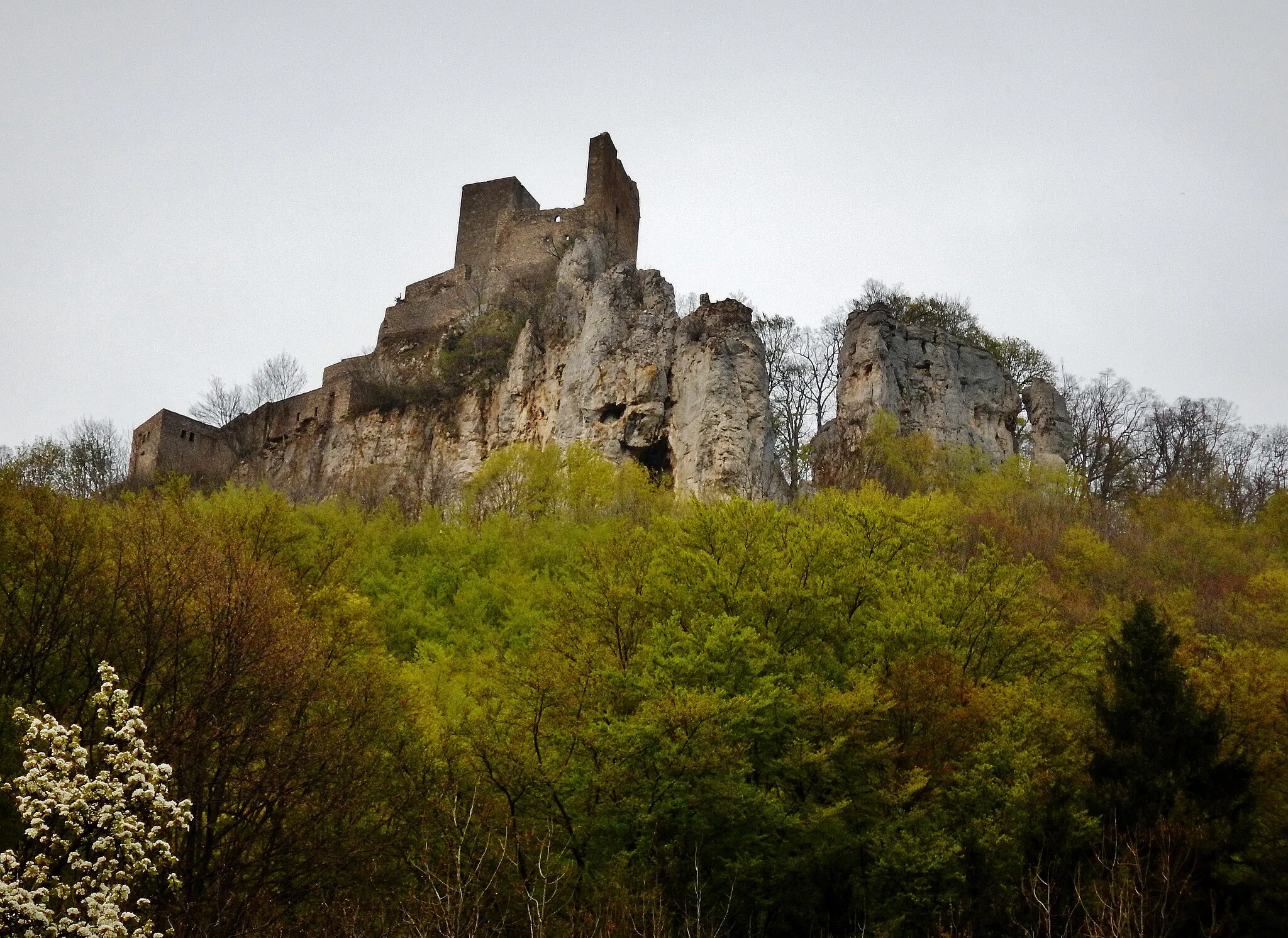 Photo showing: Blick auf die Ruine Reußenstein