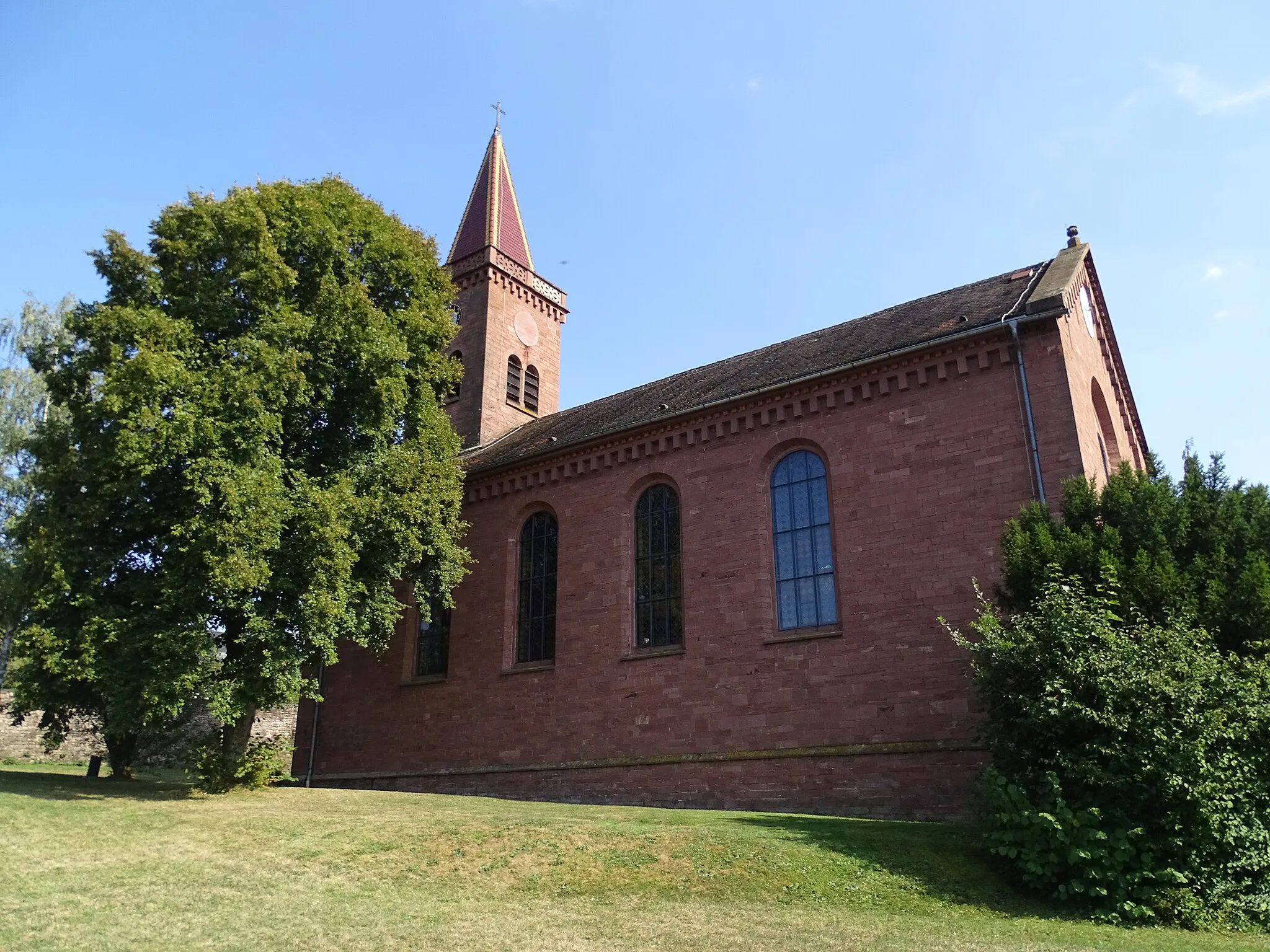 Photo showing: Protestant Church of the Cross in Mühlhausen an der Würm