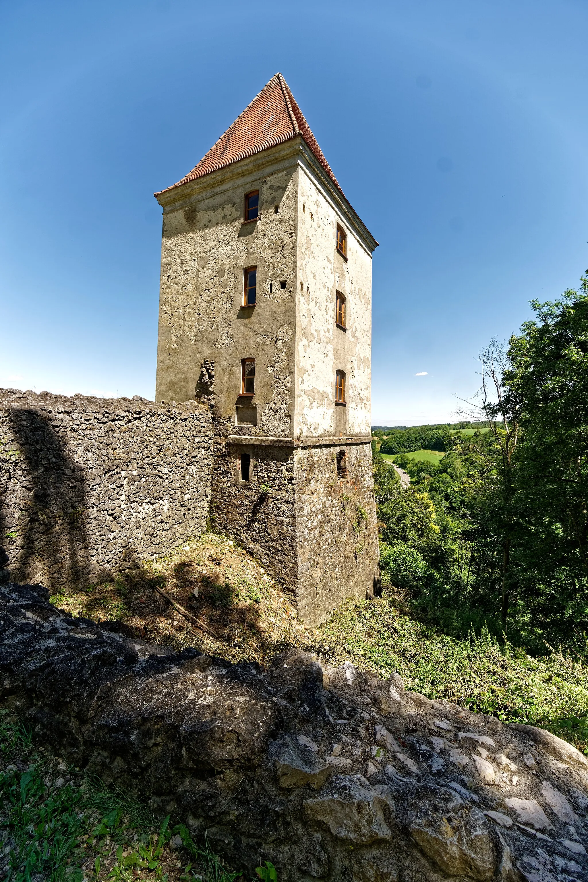 Photo showing: The ruins of Kaltenburg on the Swabian Alb.