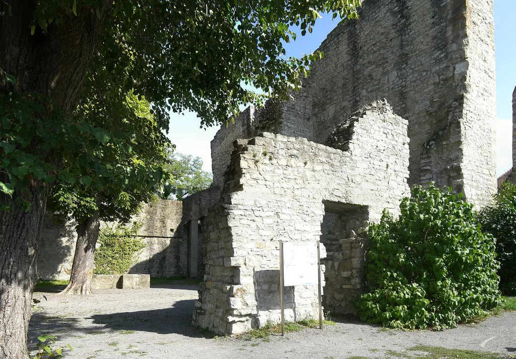 Photo showing: Castle ruin, Stuttgart-Hofen, Germany
