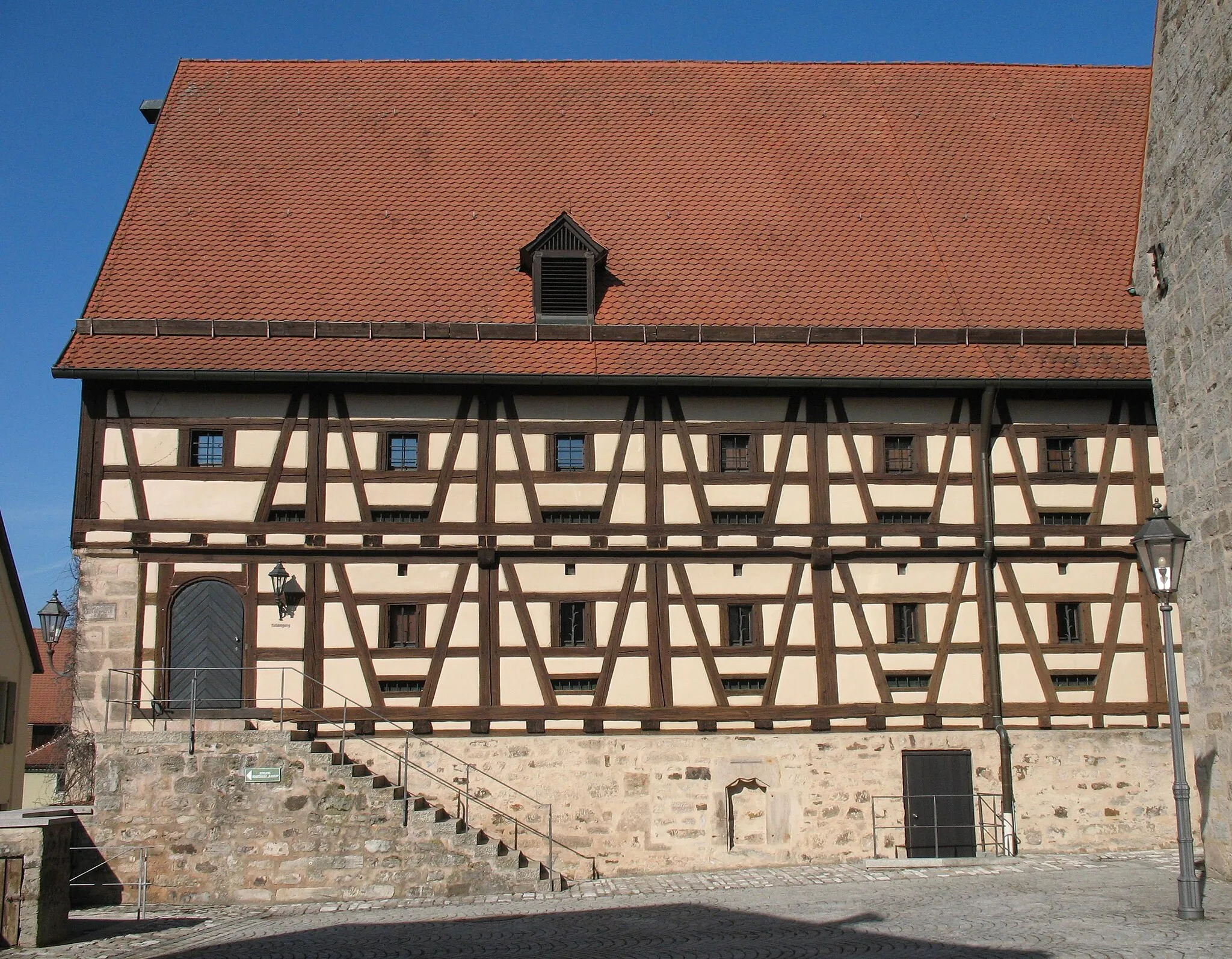 Photo showing: Former barn „Kasten“ in Feuchtwangen in Bavaria, Germany