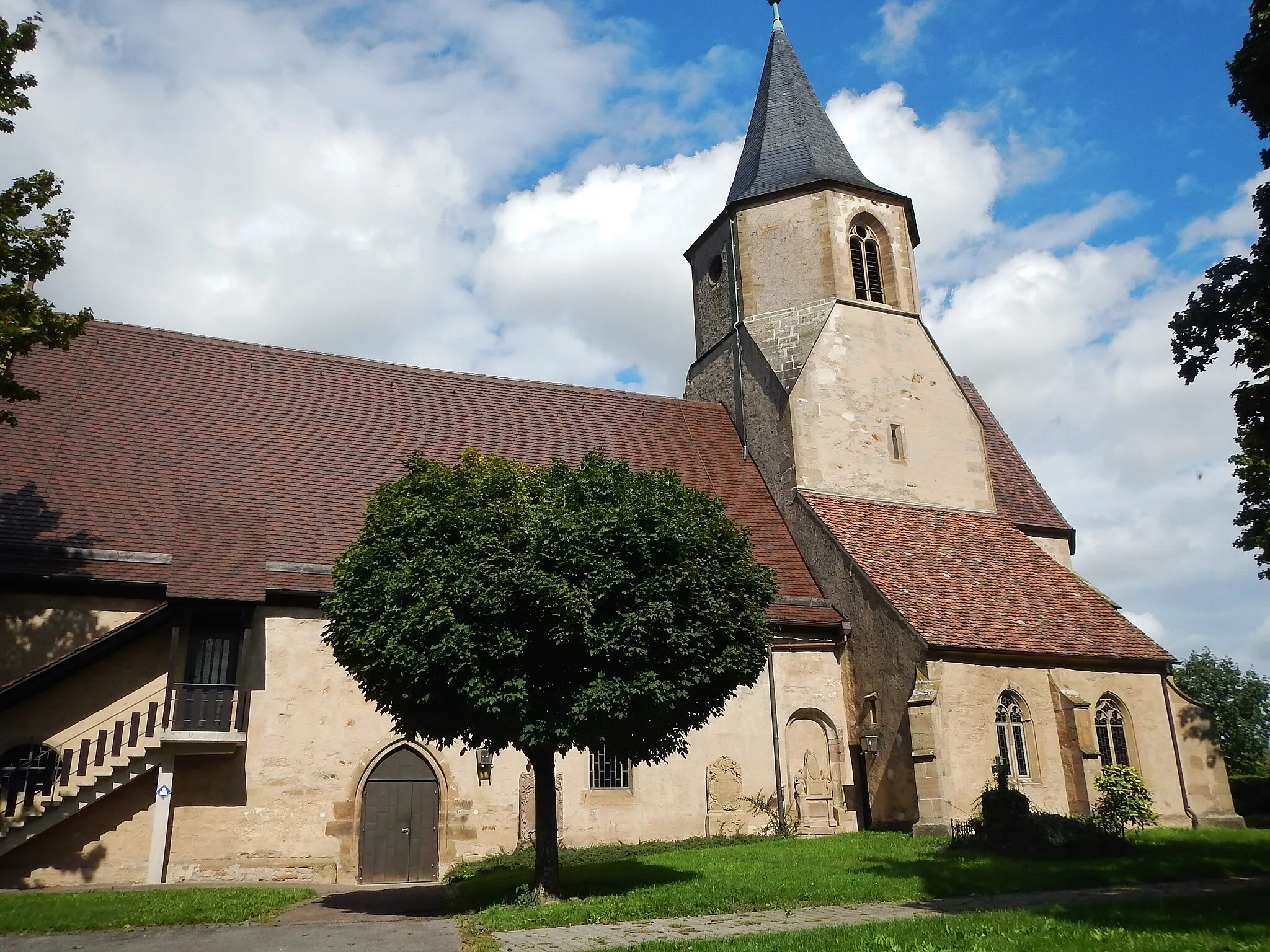 Photo showing: Evangelische Martinskirche in Meimsheim: 1455 – 1461 Errichtung von Chor, Turm und alter Sakriste