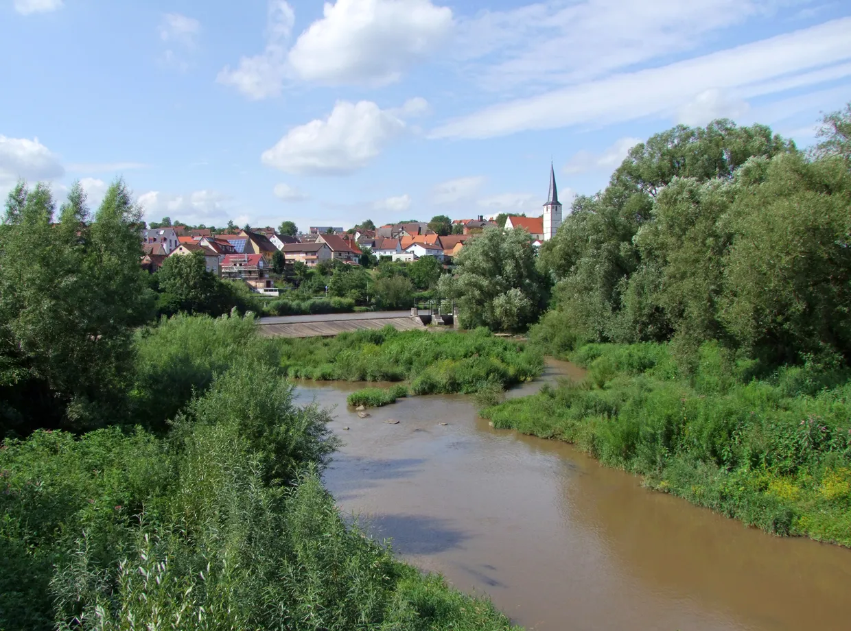 Photo showing: View over the river named Kocher at the village Gochsen
