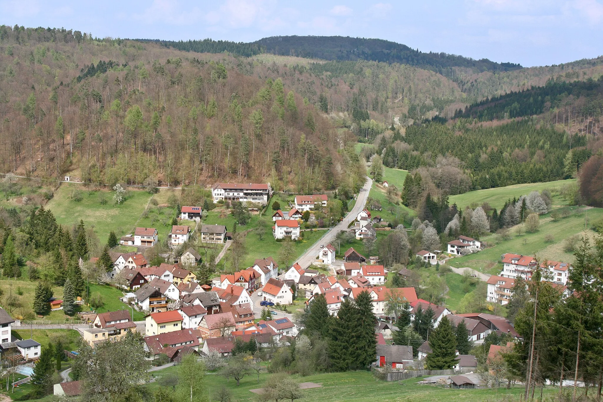 Photo showing: Wüstenrot-Neulautern from the West