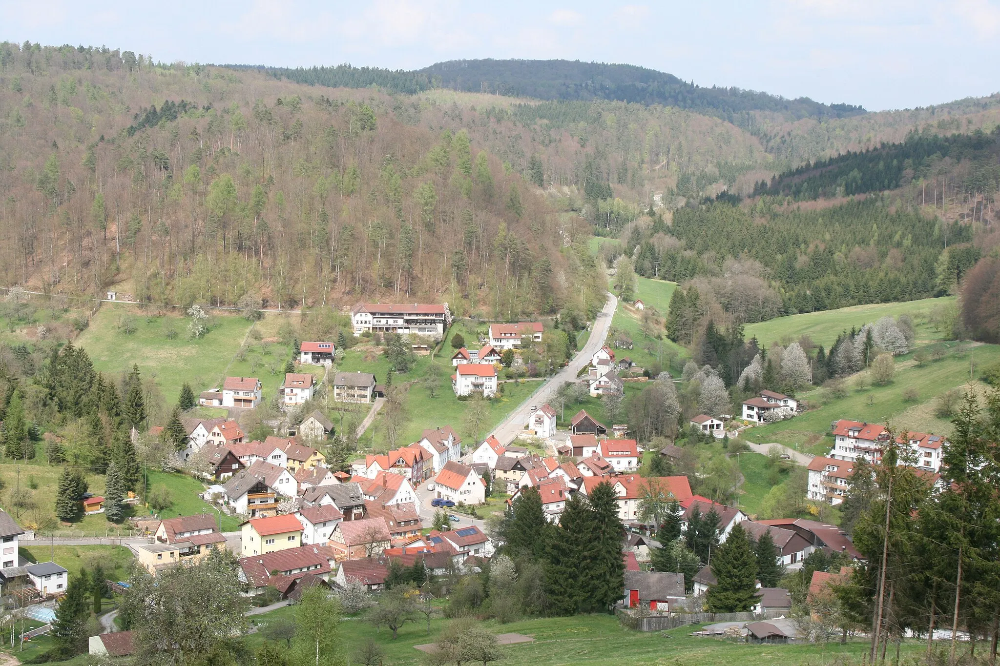 Photo showing: Wüstenrot-Neulautern from the West