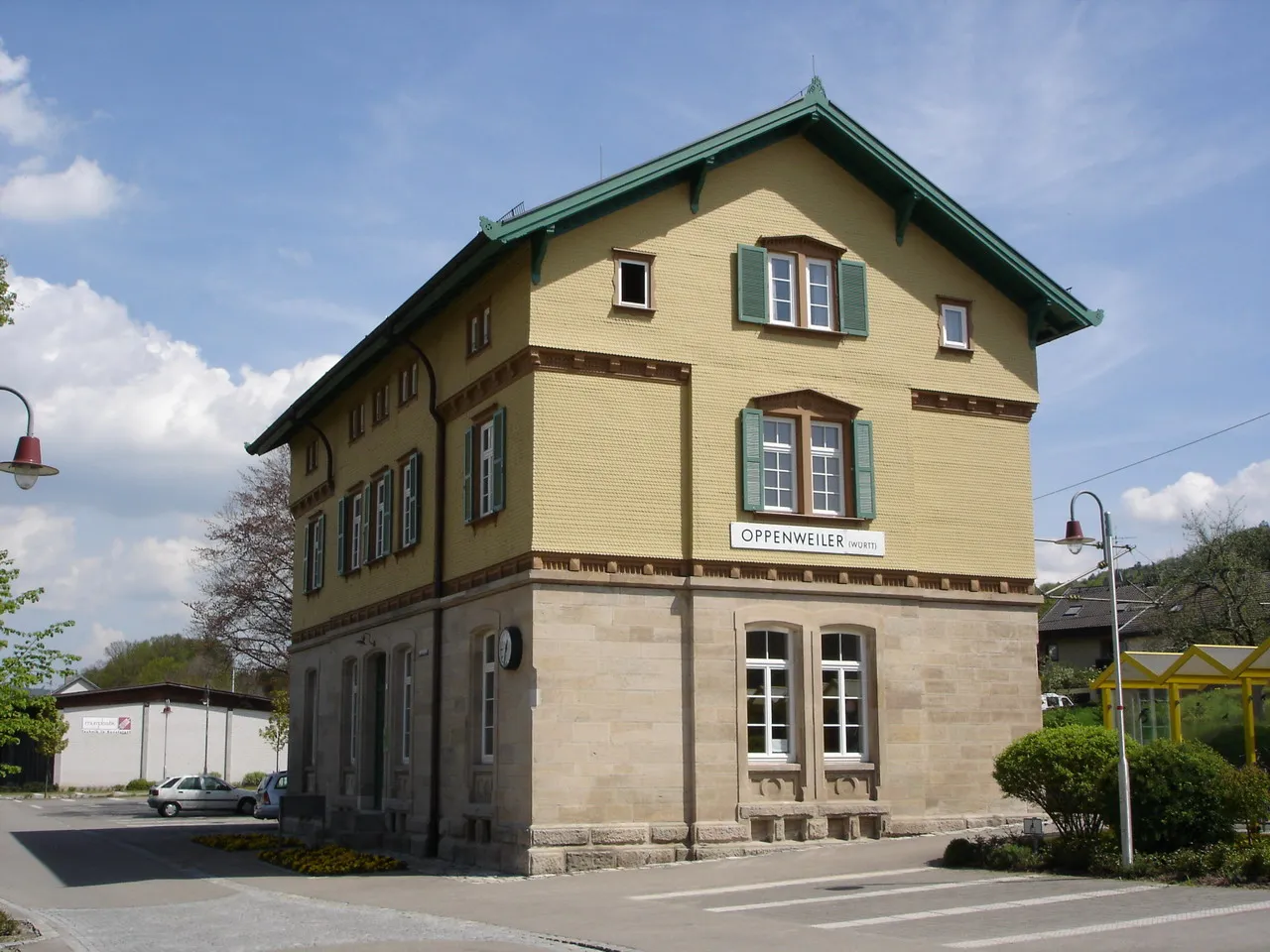 Photo showing: Murrbahn. Bahnhof Oppenweiler, Baden-Württemberg, Deutschland.
Sonstiges: