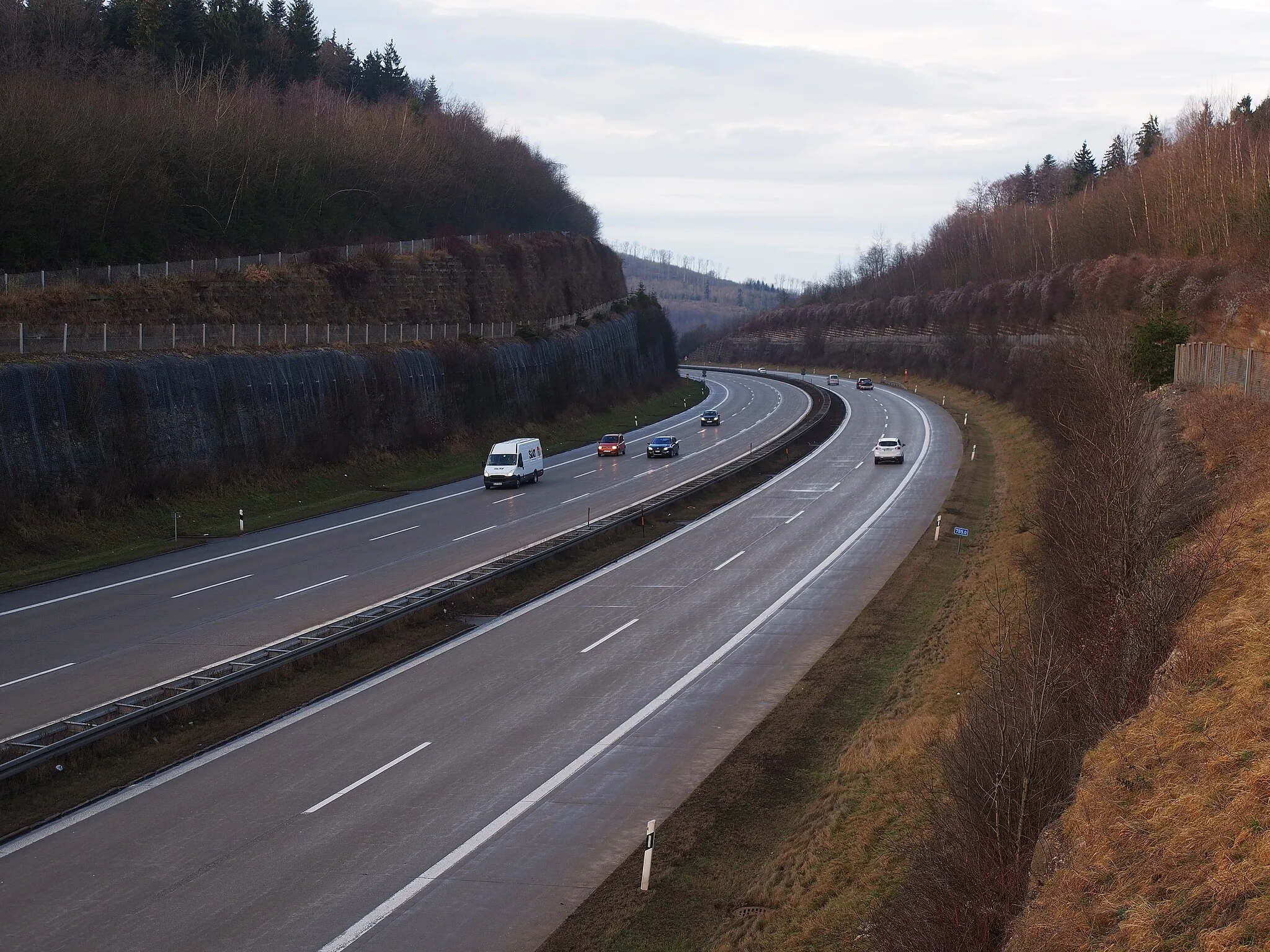 Photo showing: Albaufstieg der A7 im Januar, Blickrichtung Nord