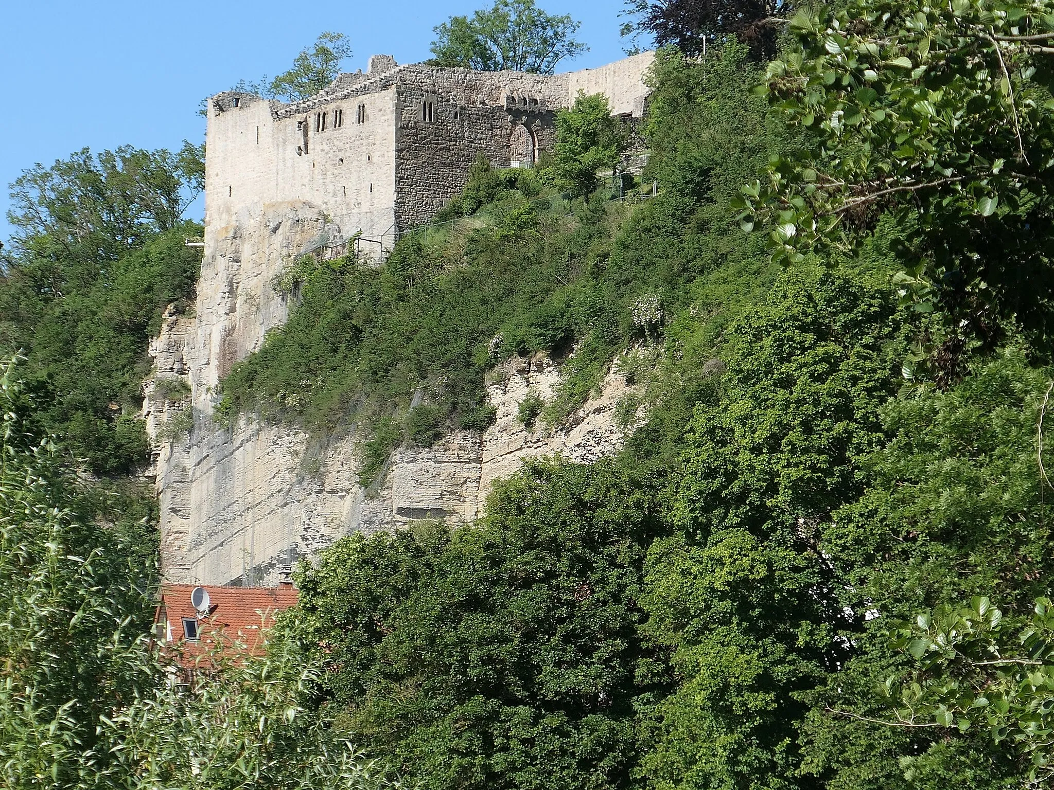Photo showing: Burg Löffelstelz, Dürrmenz Enzblick
