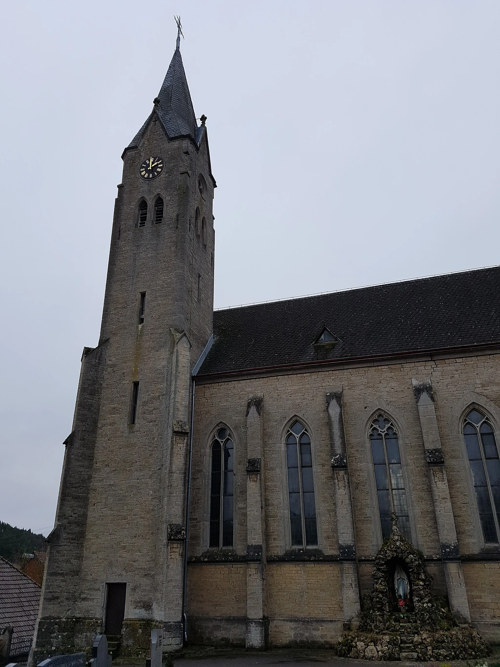 Photo showing: parish church St. Antonius (Deubach)