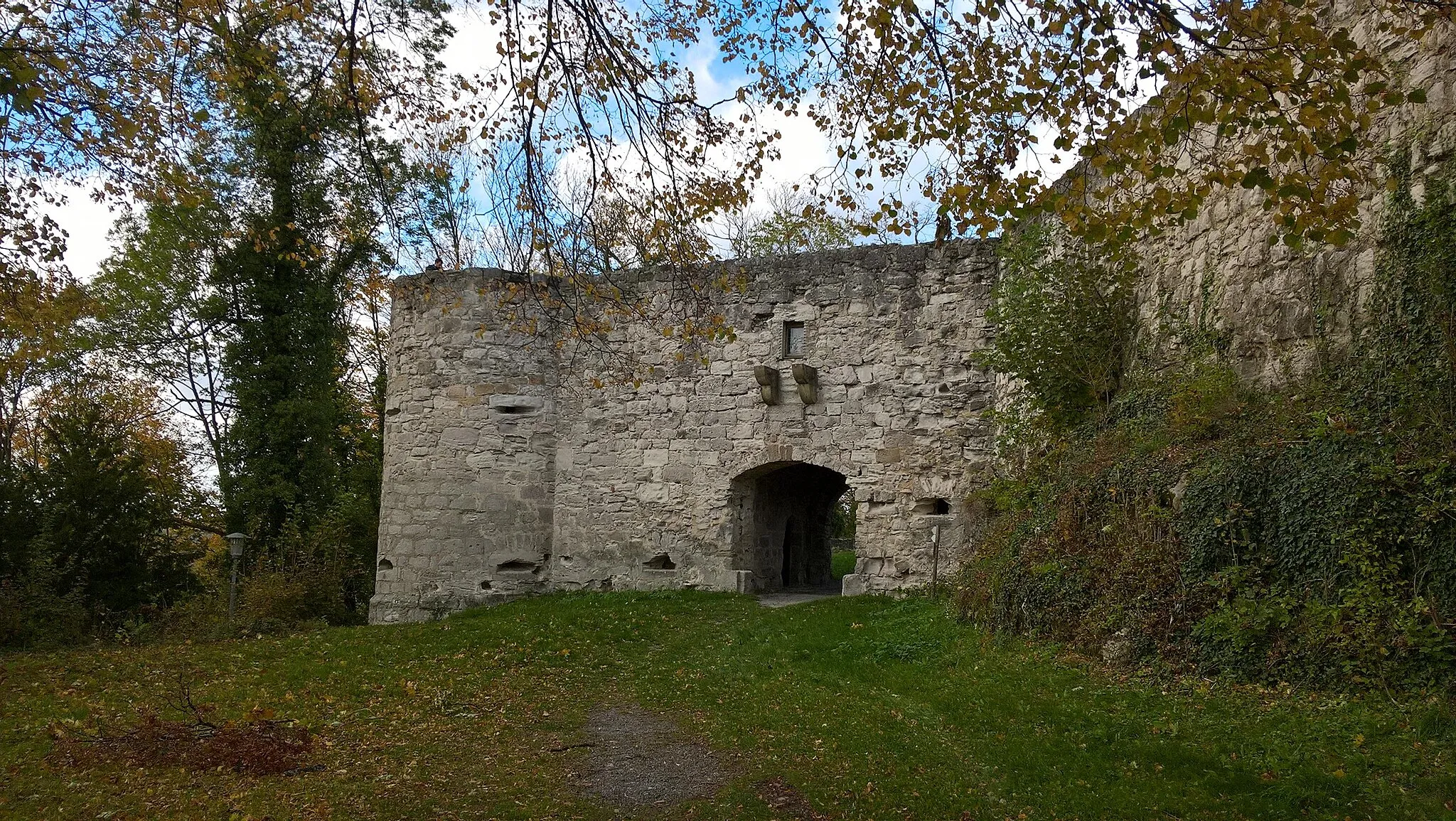 Photo showing: Blick auf das Torhaus