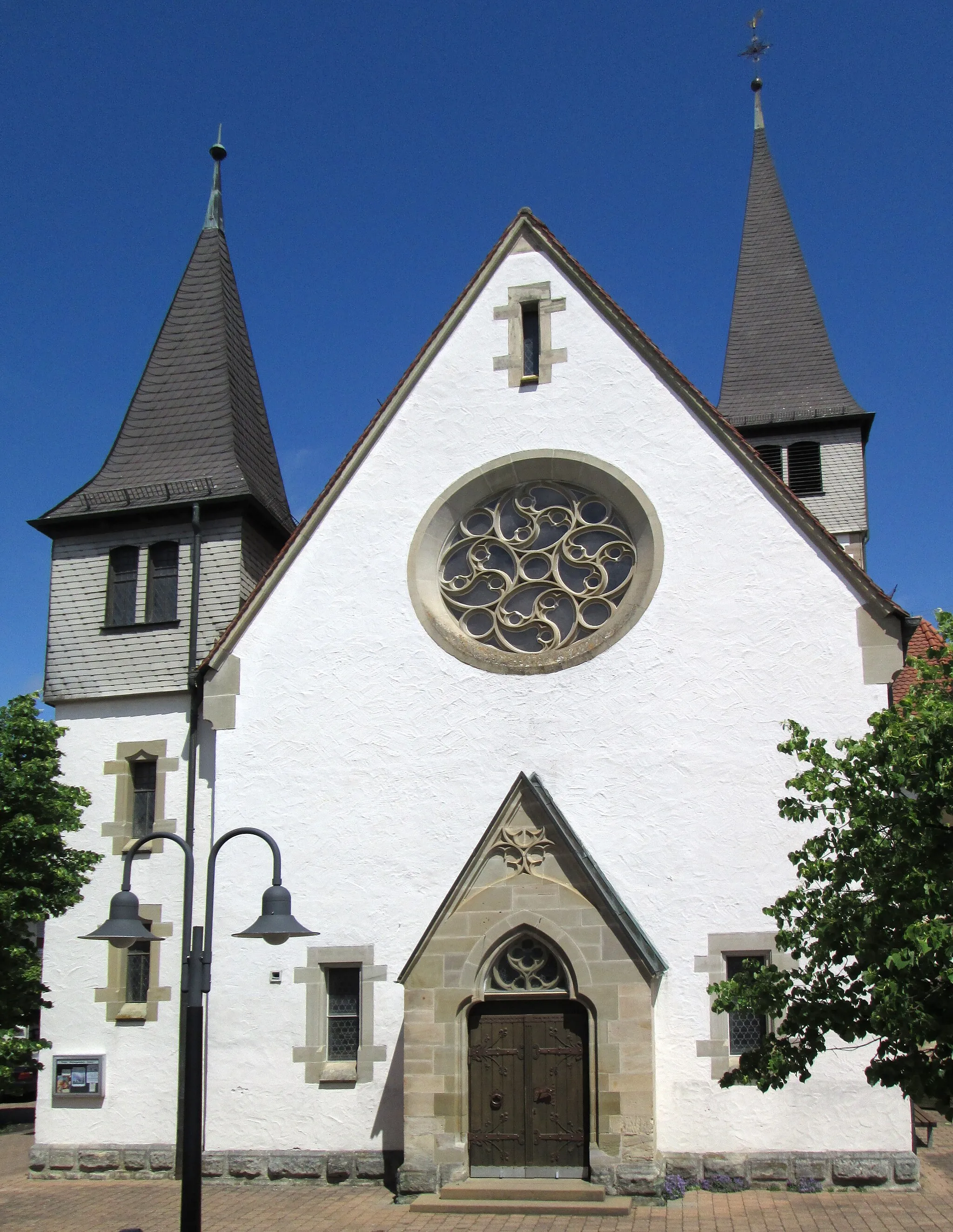 Photo showing: Evangelische Kirche Lindach, Südansicht