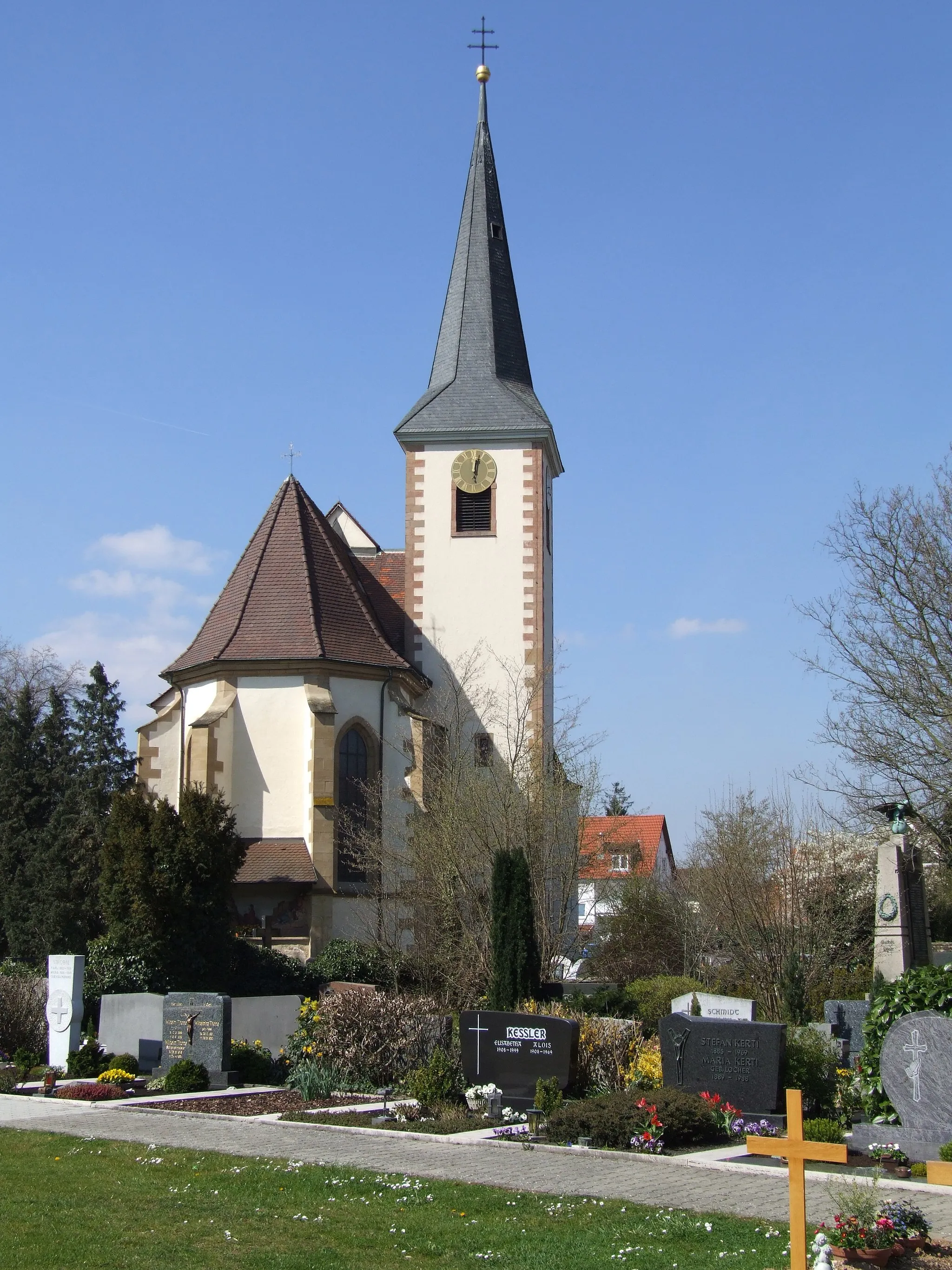 Photo showing: St. Lambertus (Mingolsheim) von Osten, de:Mingolsheim
