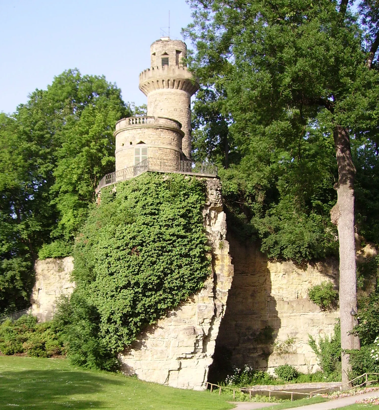 Photo showing: Emichsburg (castle), in the Garden at Schloss Ludwigsburg — in Ludwigsburg, Germany.