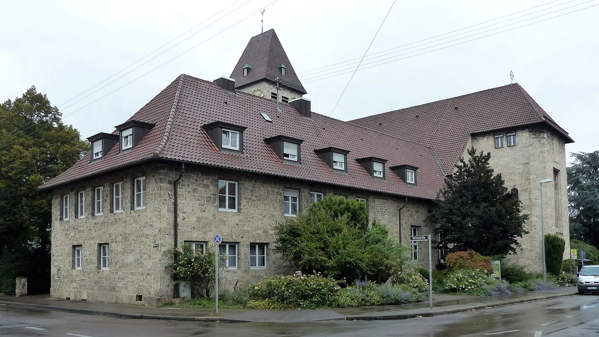 Photo showing: Johanneskirche mit Gemeindehaus in Kornwestheim