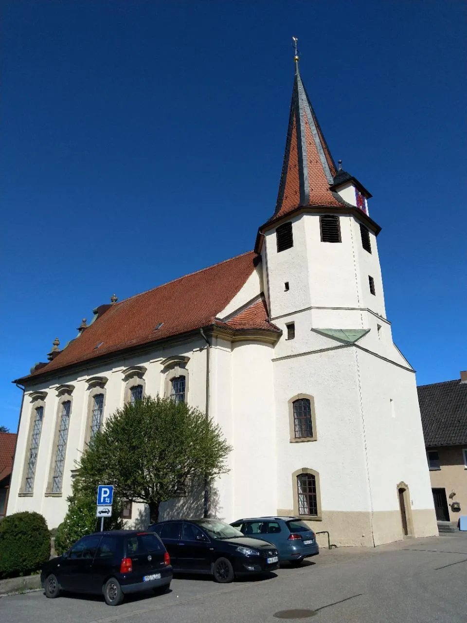 Photo showing: Eine sehr anspruchsvolle "Dorfkirche" in Eschenau, man merkt das sich die Ortsherren hier im 18. Jahrhundert eingemischt und für einen ordentlichen Architekten gesorgt haben