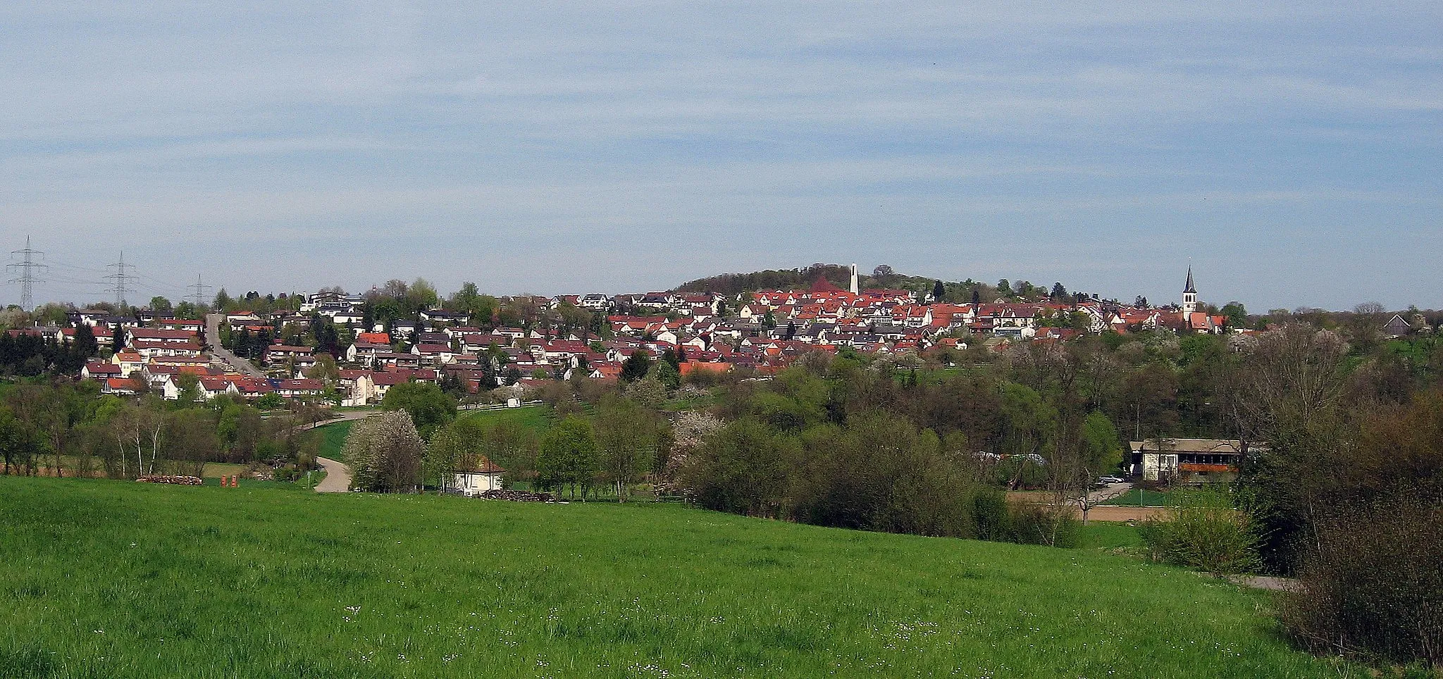 Photo showing: Großbettlingen von Westen aus betrachtet