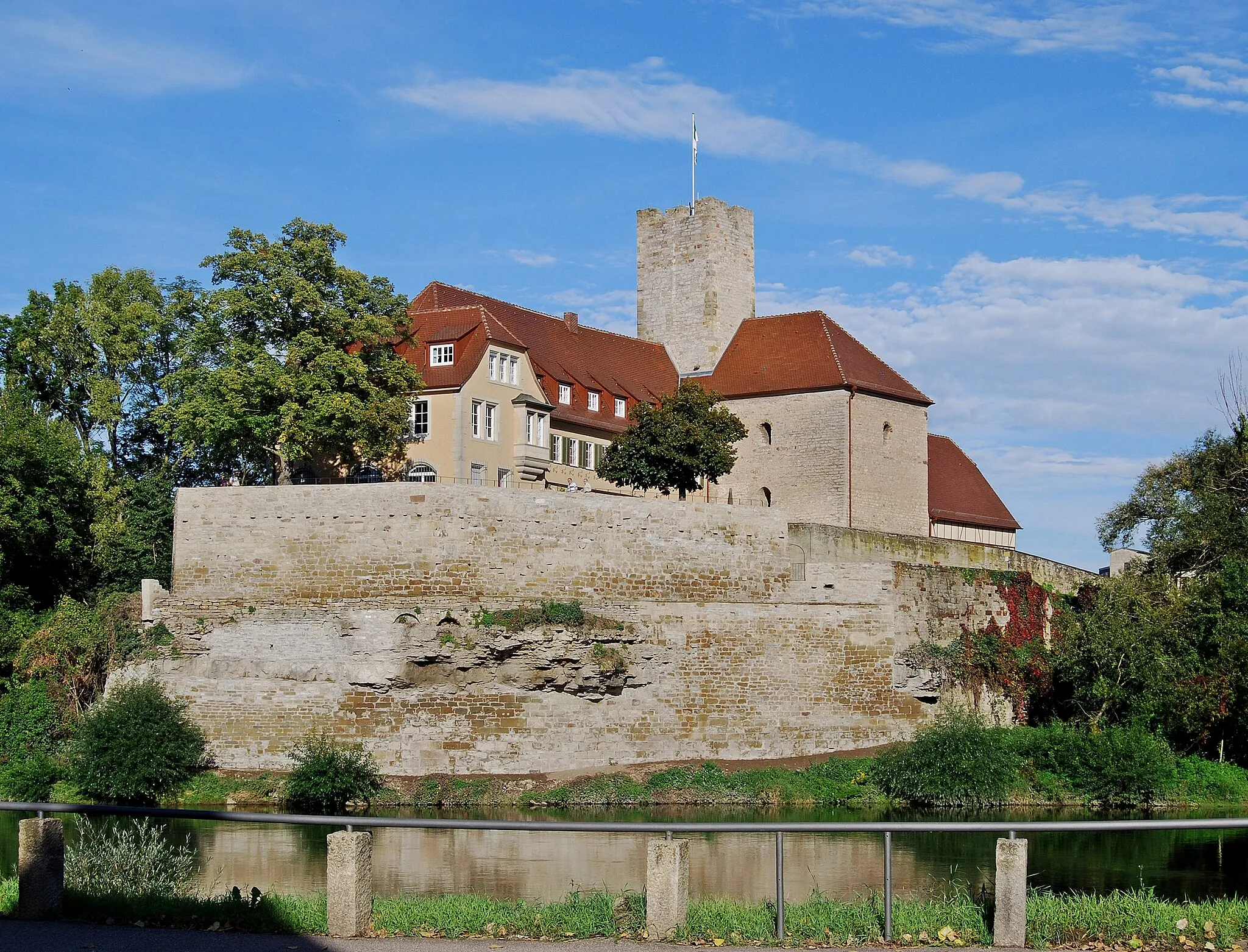 Photo showing: The town hall of Lauffen am Neckar, Germany.