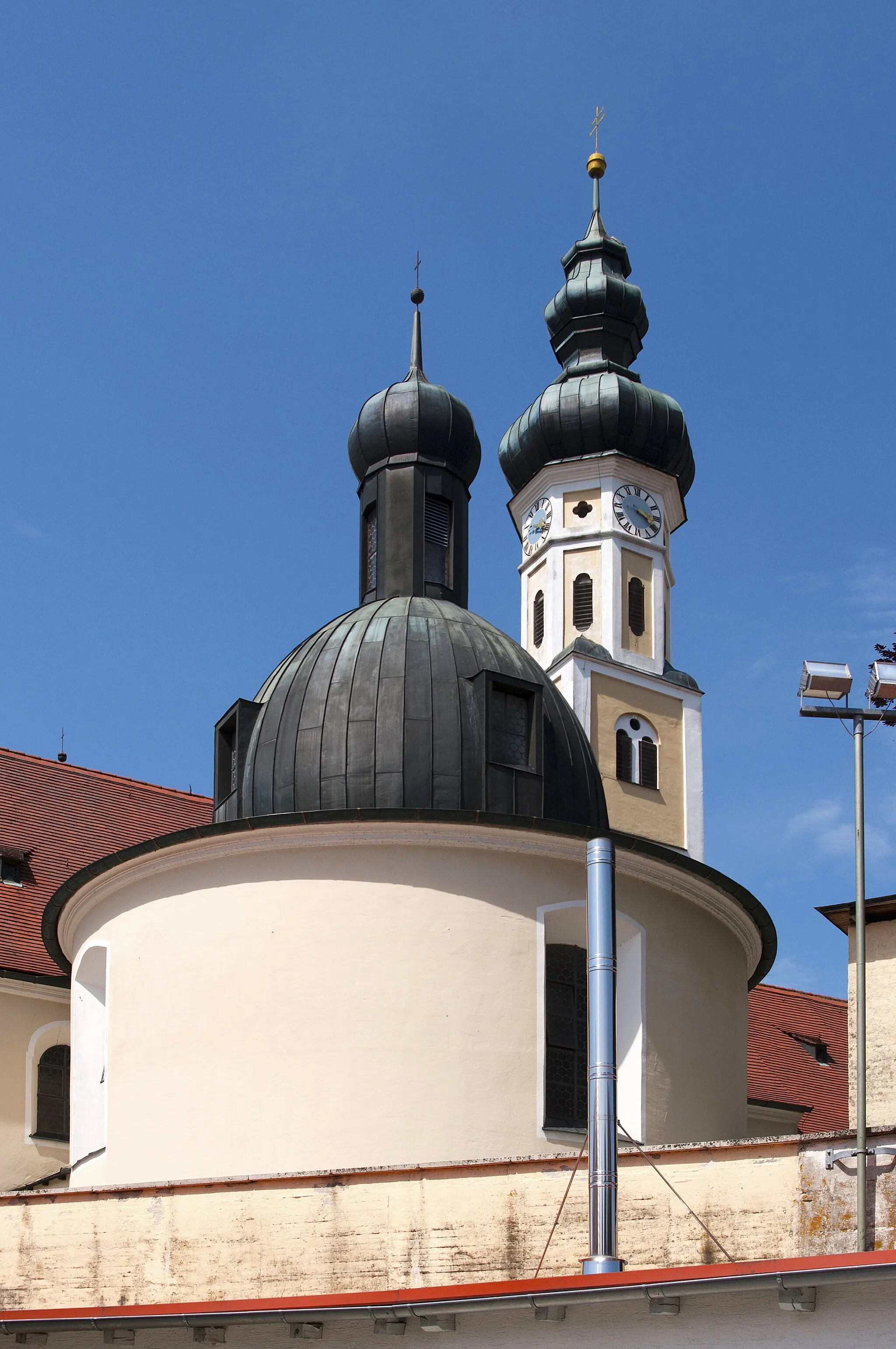 Photo showing: älteste Teile der Kirche aus dem 14./15. Jahrhundert, Umbau 1727/28, erneuter Umbau und Erweiterung 1958/59
