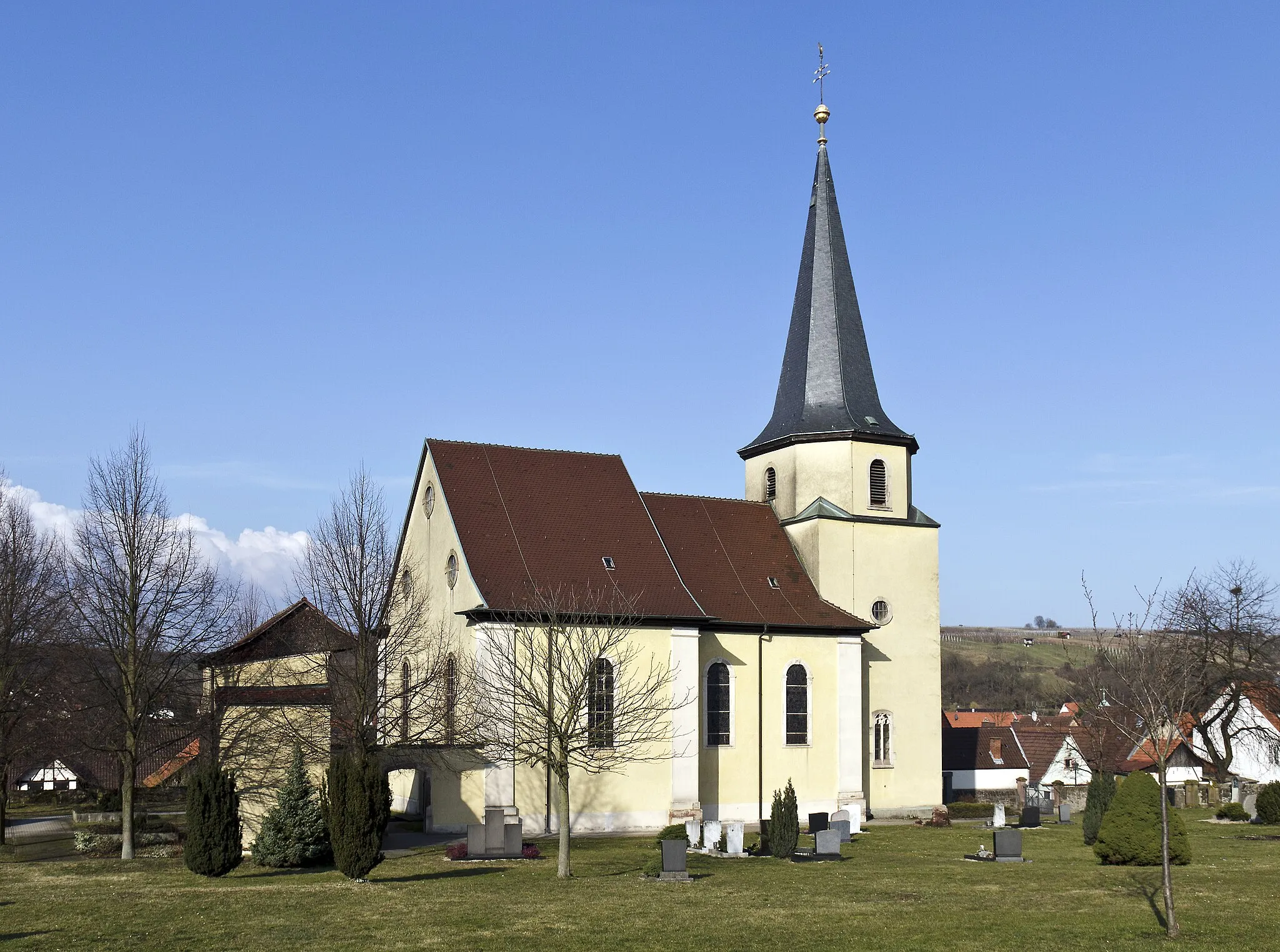 Photo showing: Ubstadt-Weiher, Ortsteil Zeutern, alte katholische St.-Martins-Kirche