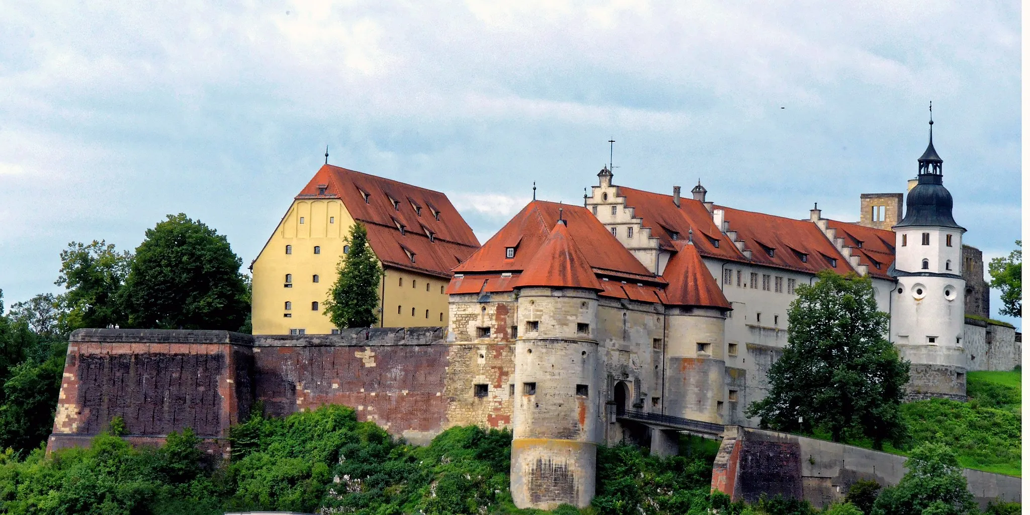 Photo showing: The Renaissance castle Hellenstein.