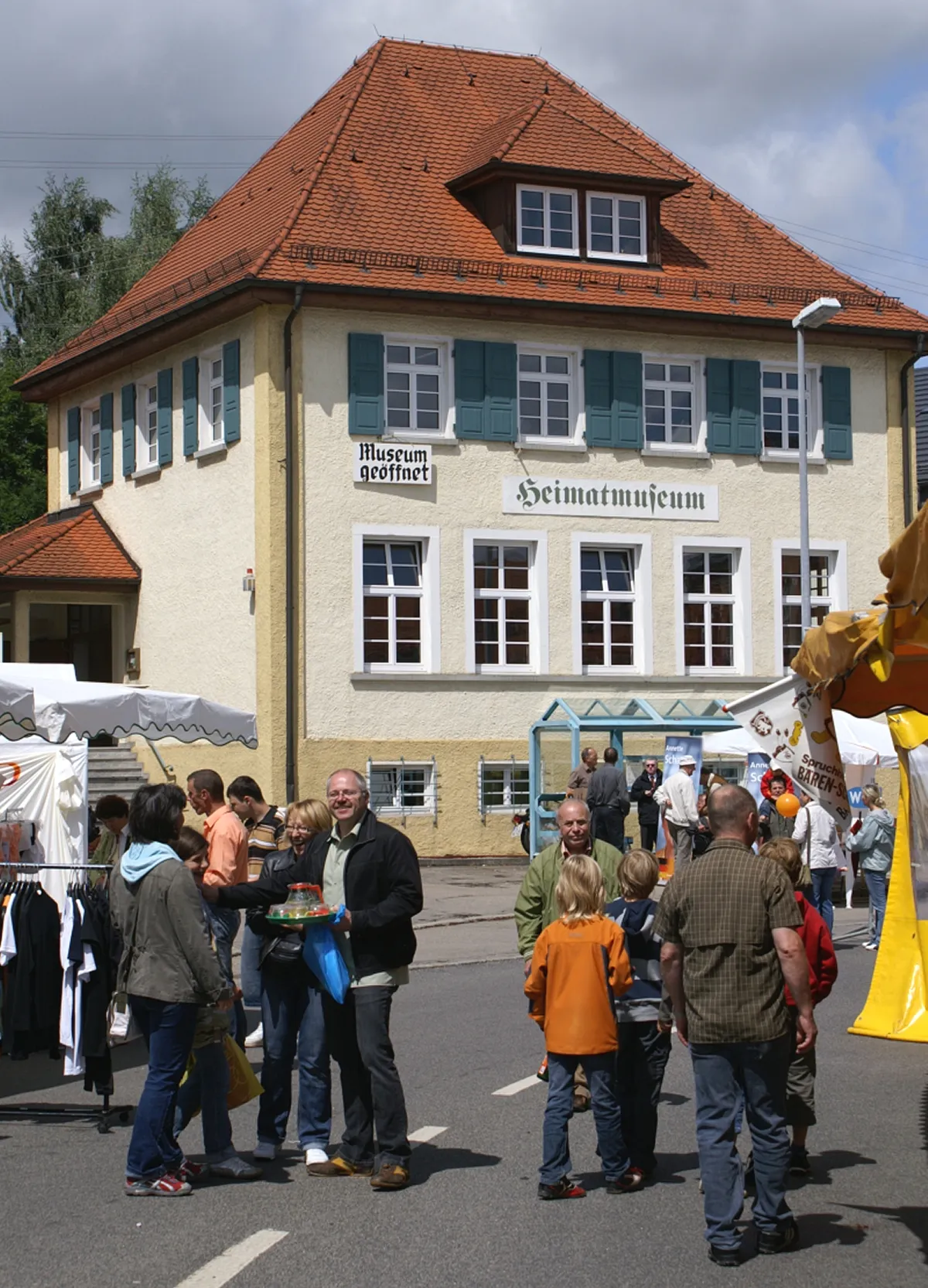 Photo showing: Das Nellinger Heimatmuseum vermittelt ein eindrucksvolles Bild vom Arbeiten und Leben auf der Schwäbischen Alb in früheren Zeiten. Das Museum ist von April bis Oktober an jedem 1. Sonntag im Monat sowie am Nellinger Jakobi-Markt geöffnet.