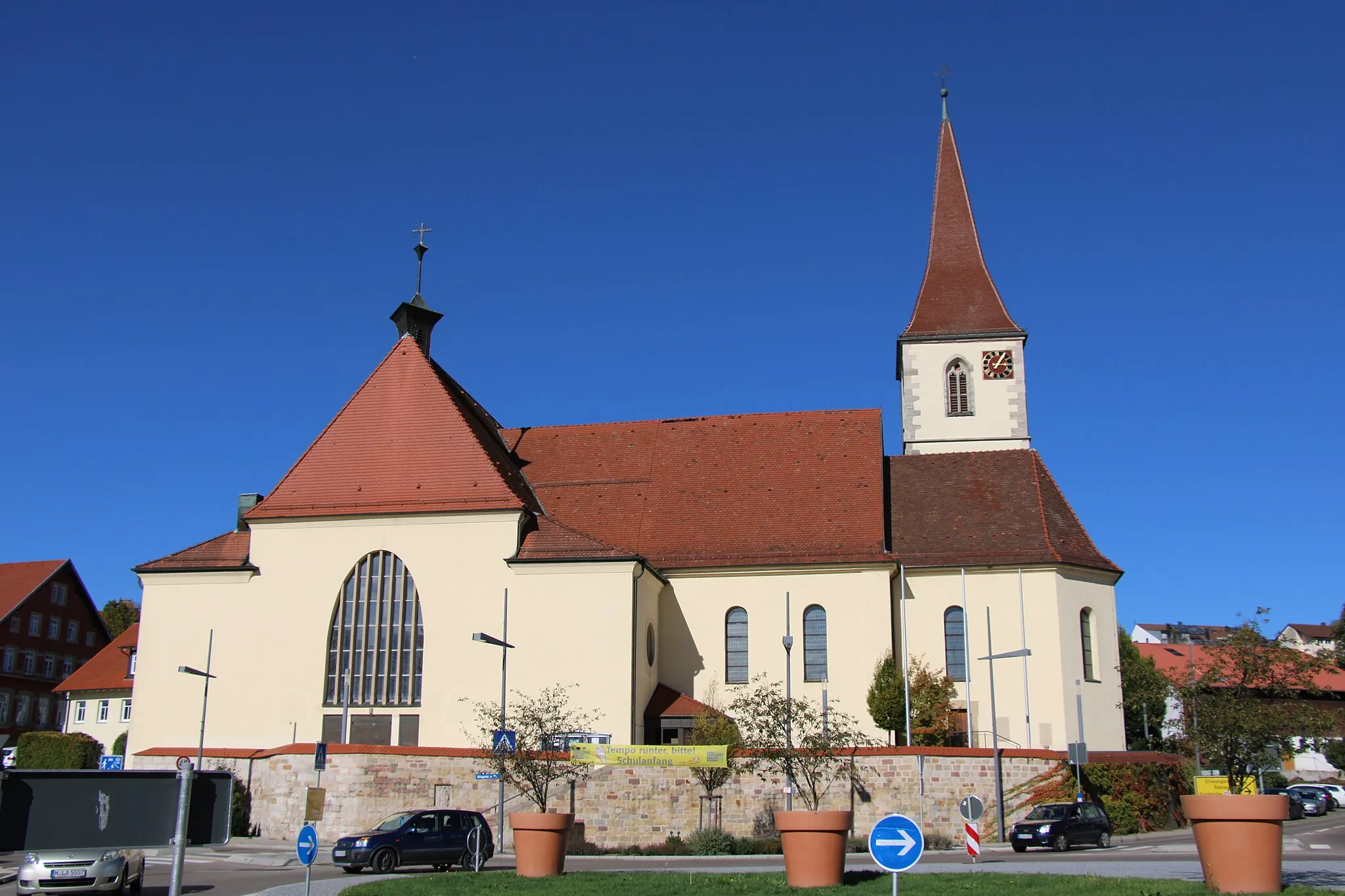Photo showing: Heilig Kreuz Kirche in Hüttlingen 2020