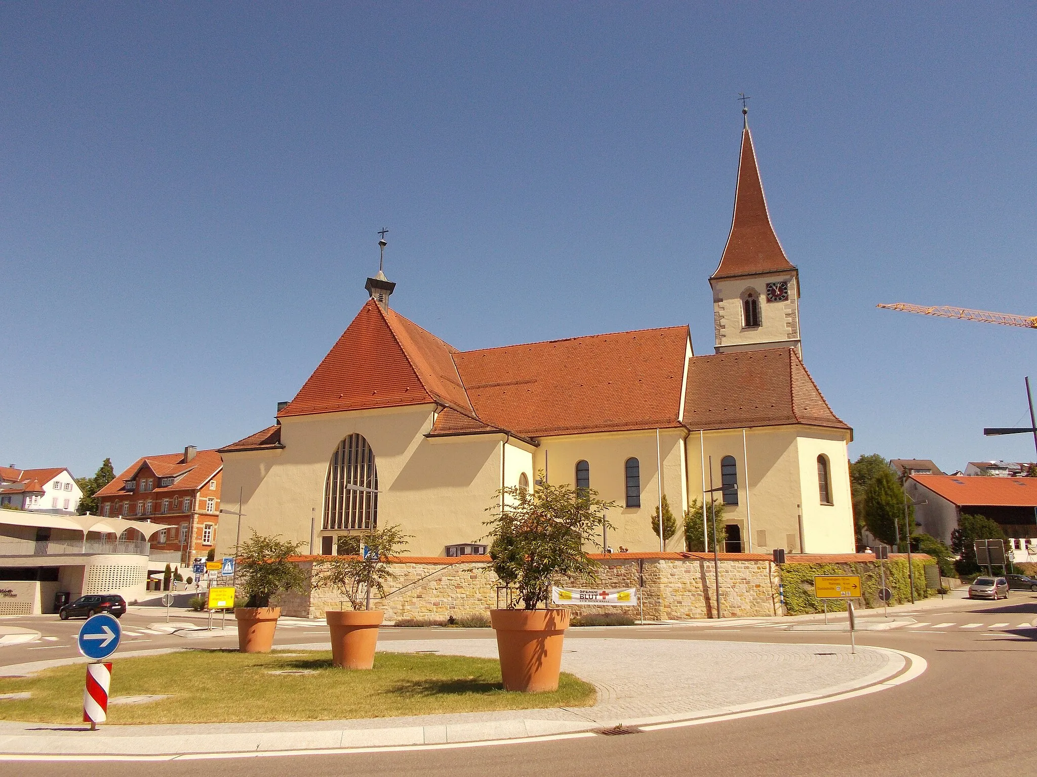 Photo showing: Heilig-Kreuz-Kirche in Hüttlingen