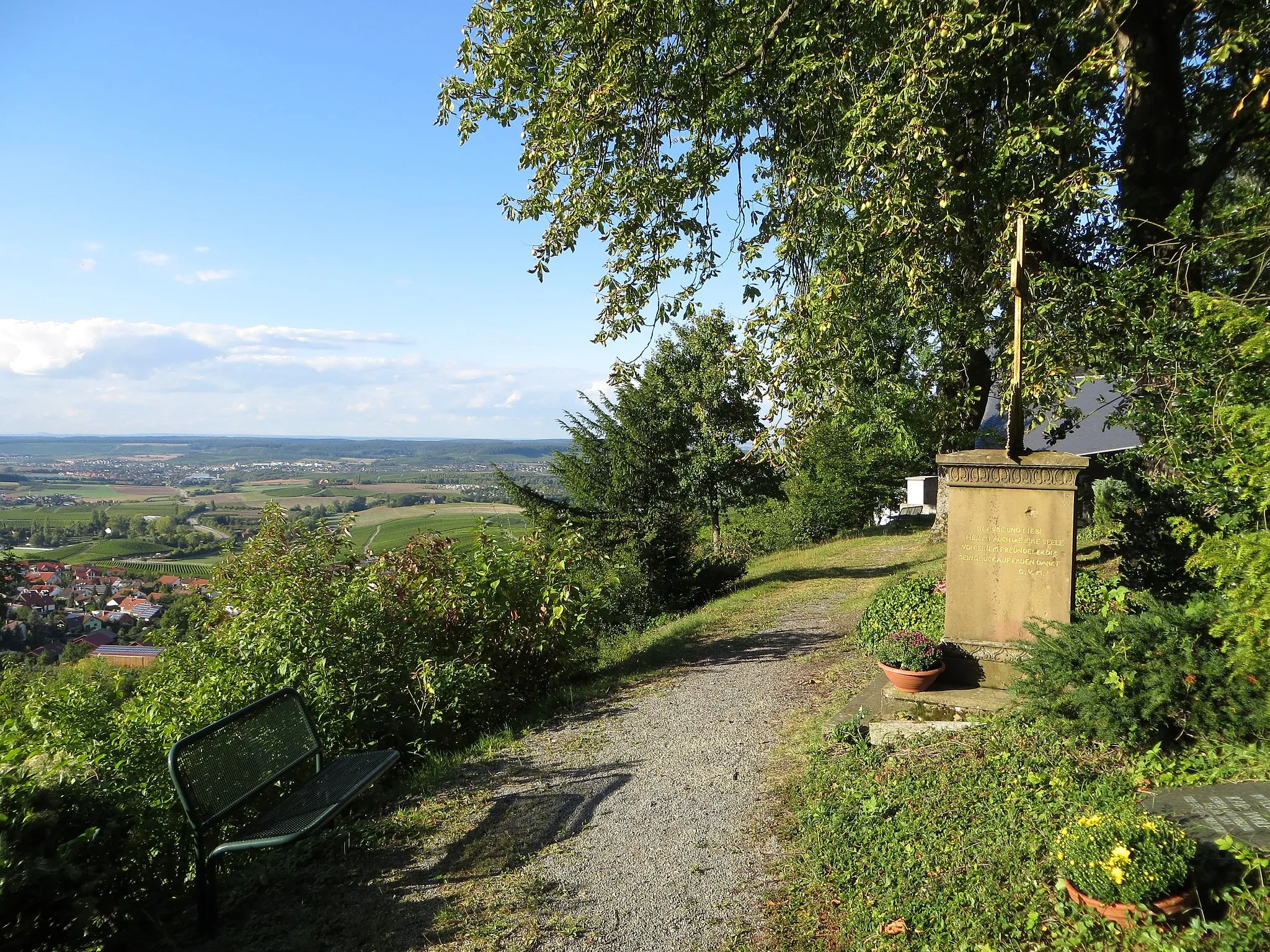 Photo showing: Der Waldfriedhof in Löwenstein