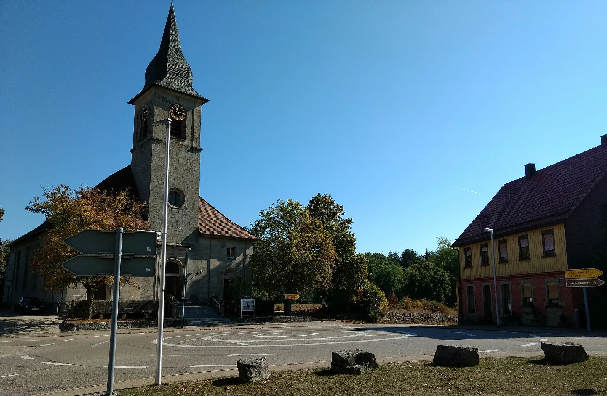 Photo showing: Kirche

Kirchenkirnberg