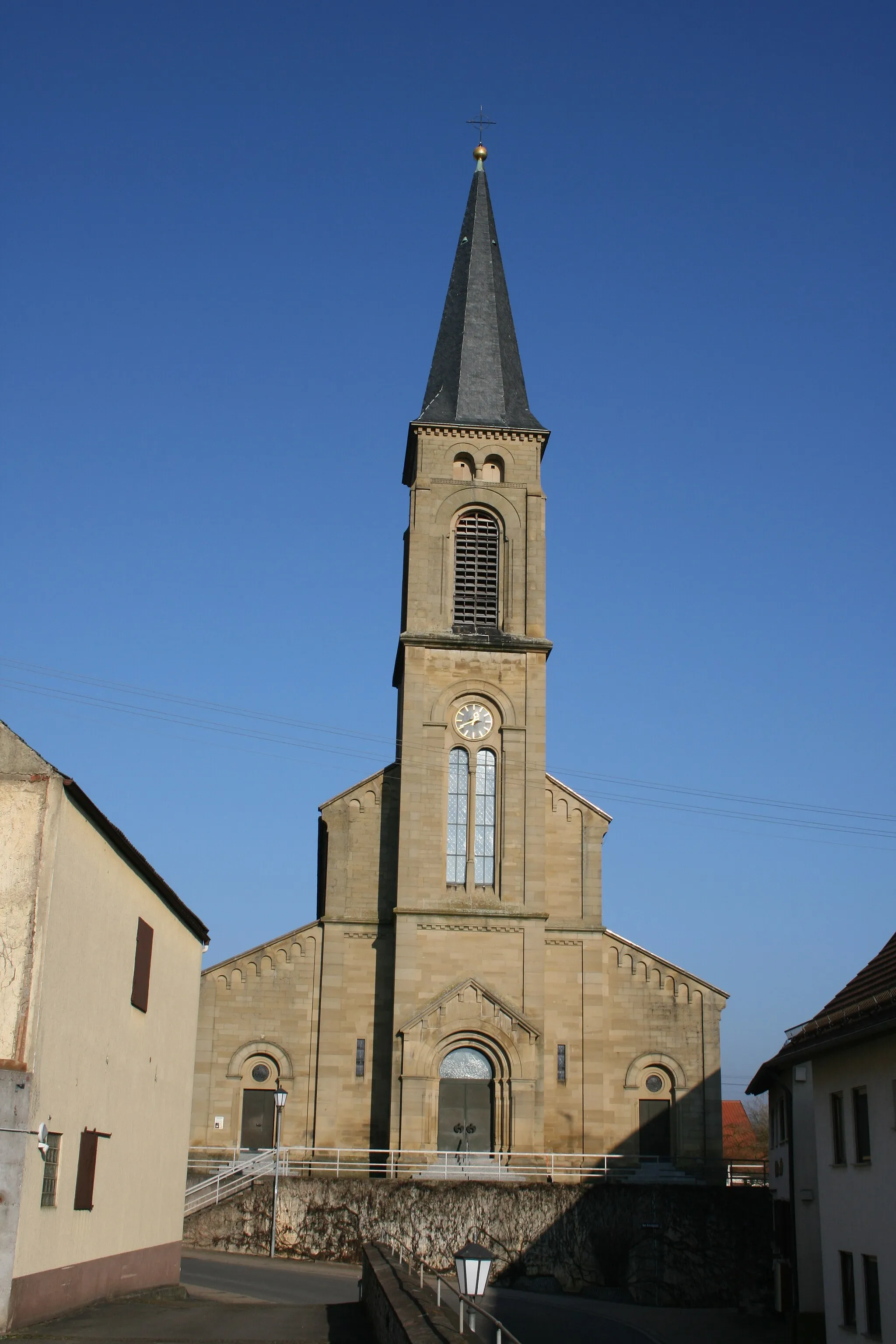 Photo showing: Katholische Kirche in Billigheim-Waldmühlbach.