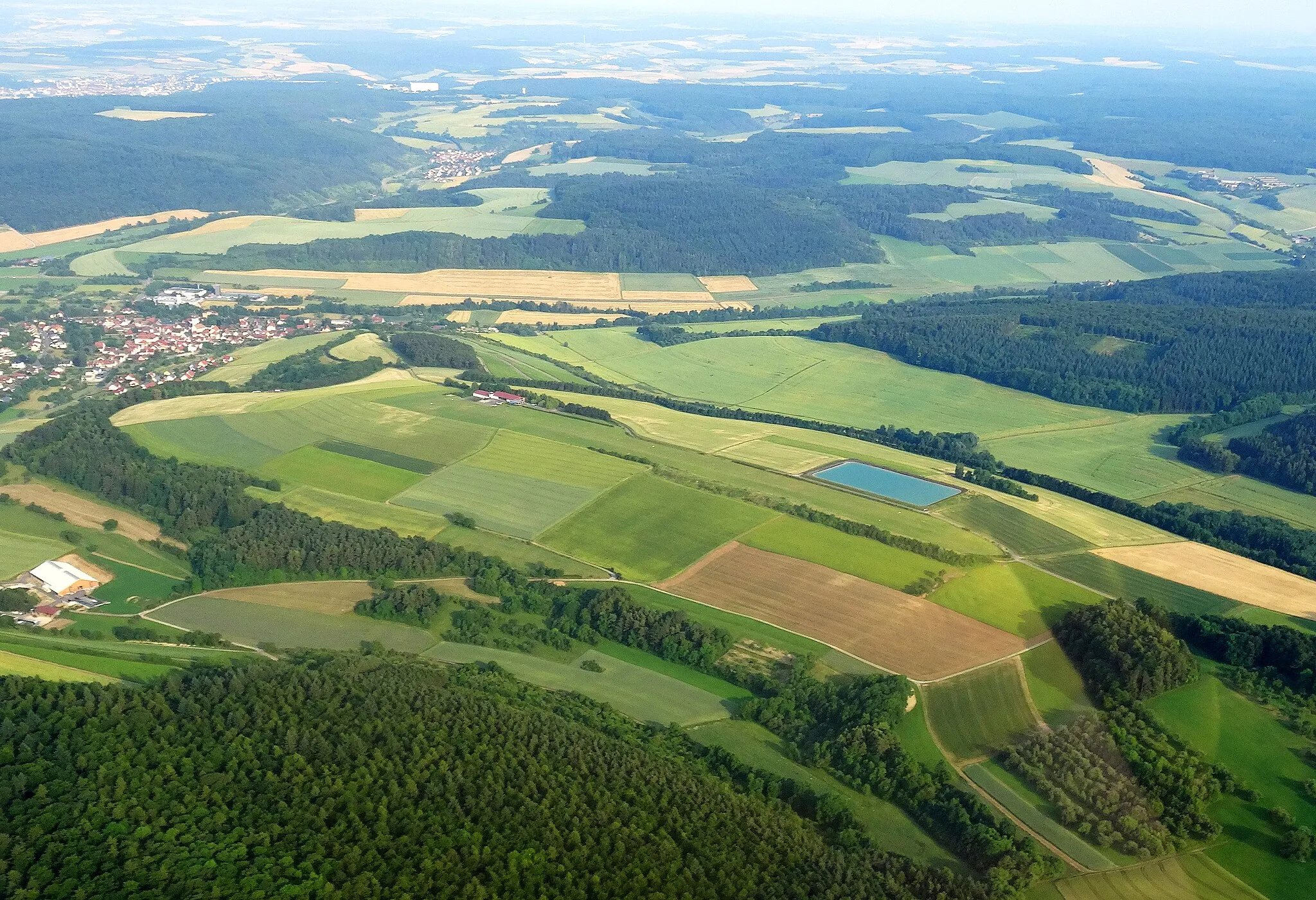 Photo showing: Aerial view of Unterschüpf airfield taken from north-west to south-east
