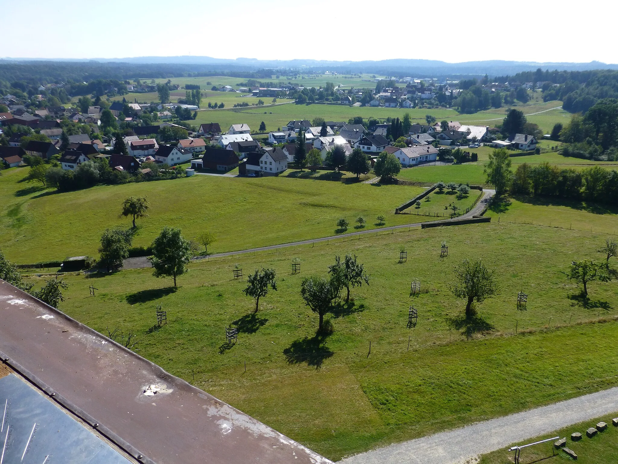 Photo showing: Blick von der Aussichtsplattform des Steinknickleturms auf Neuhütten